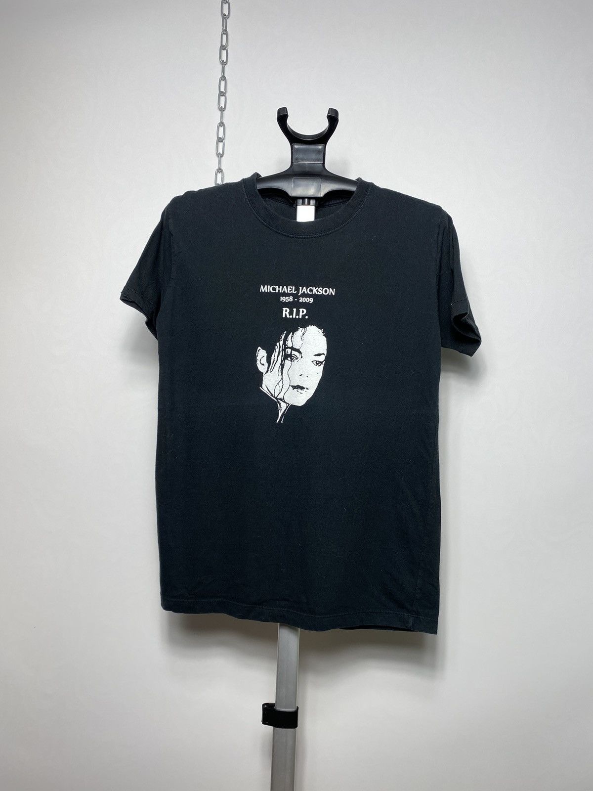Vintage Vintage 2009 Michael Jackson memorial t-shirt tee size S Size US S / EU 44-46 / 1 - 1 Thumbnail