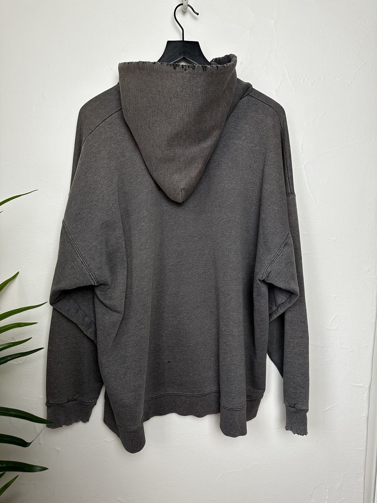 Hanes × Vintage (XXL) INSANE THRASHED SICK FADED VINTAGE HANES HOODIE Size US XXL / EU 58 / 5 - 15 Thumbnail