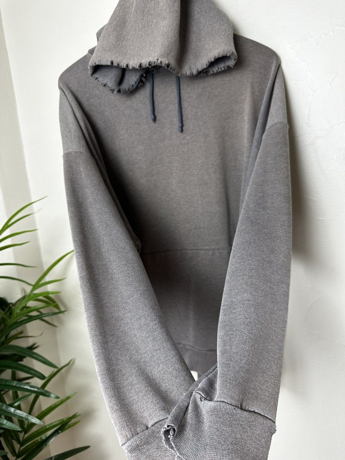 Hanes × Vintage (XXL) INSANE THRASHED SICK FADED VINTAGE HANES HOODIE Size US XXL / EU 58 / 5 - 10 Thumbnail