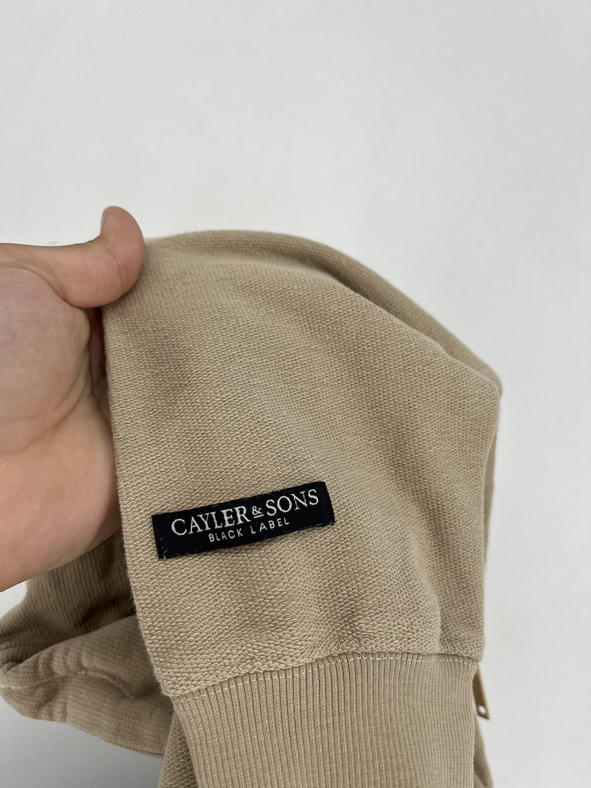 Cayler and Sons Vintage Y2K Cayler and Sons Hoodie Streetwear Style Size US L / EU 52-54 / 3 - 13 Thumbnail