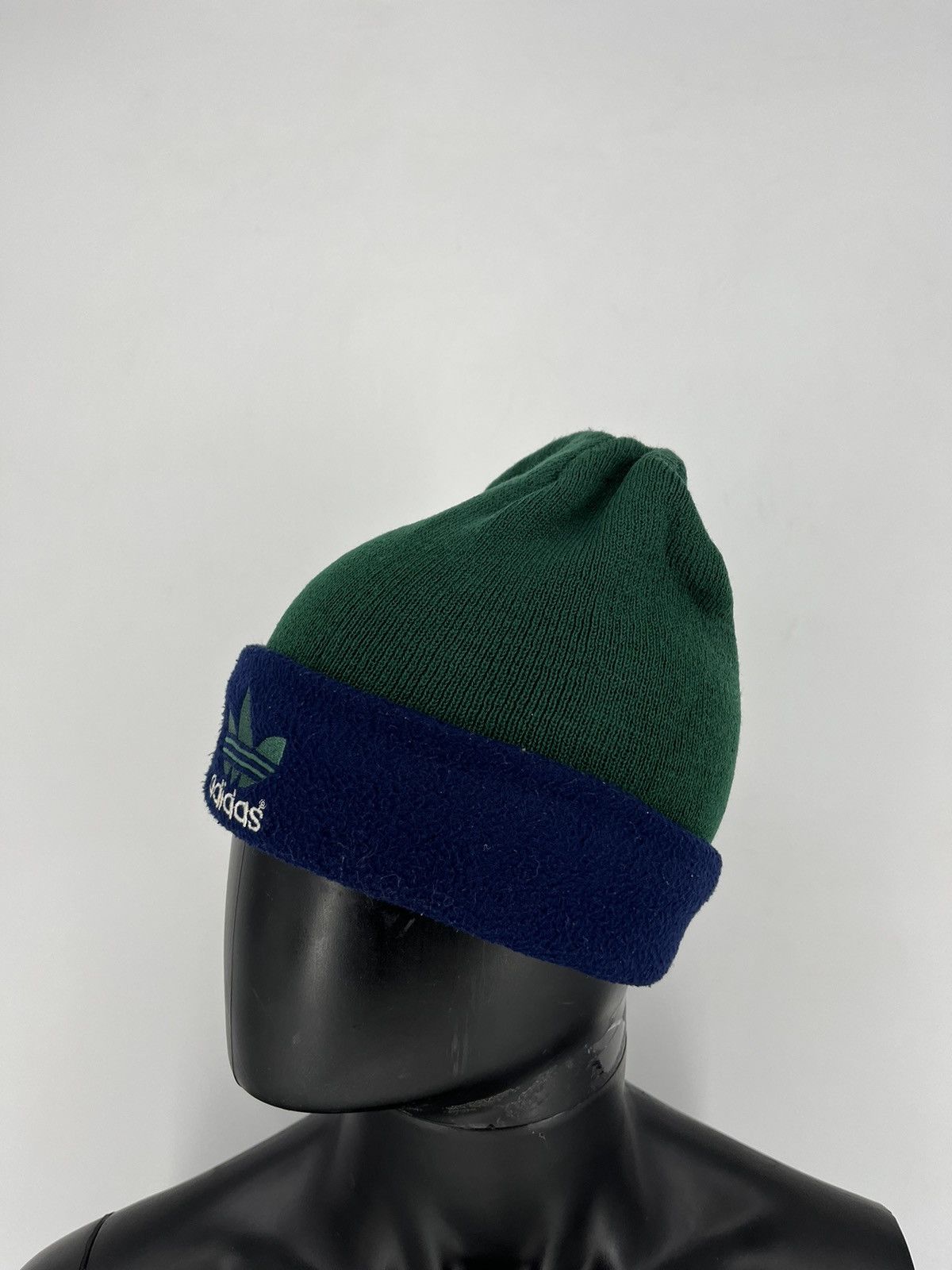 Adidas Vintage Fleece Adidas Beanie / Snow Hat / Snow Cap Size ONE SIZE - 3 Thumbnail