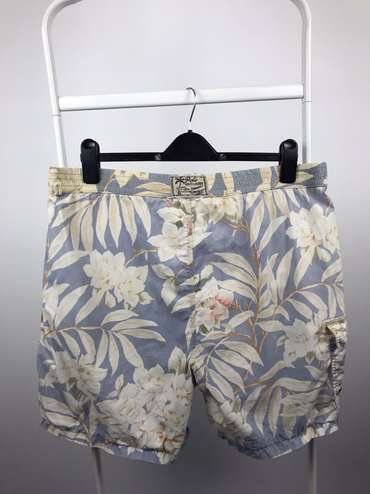 Vintage Vintage Polo Ralph Lauren Floral Print Shorts Size US 32 / EU 48 - 2 Thumbnail