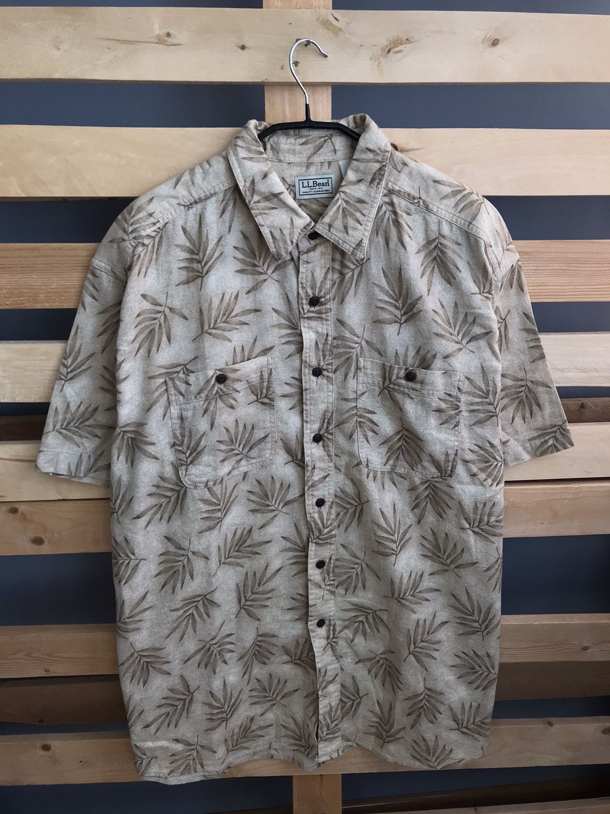 L.L. Bean Vintage L.L.Bean Short Sleeve Shirt Nature Print Size US L / EU 52-54 / 3 - 1 Thumbnail