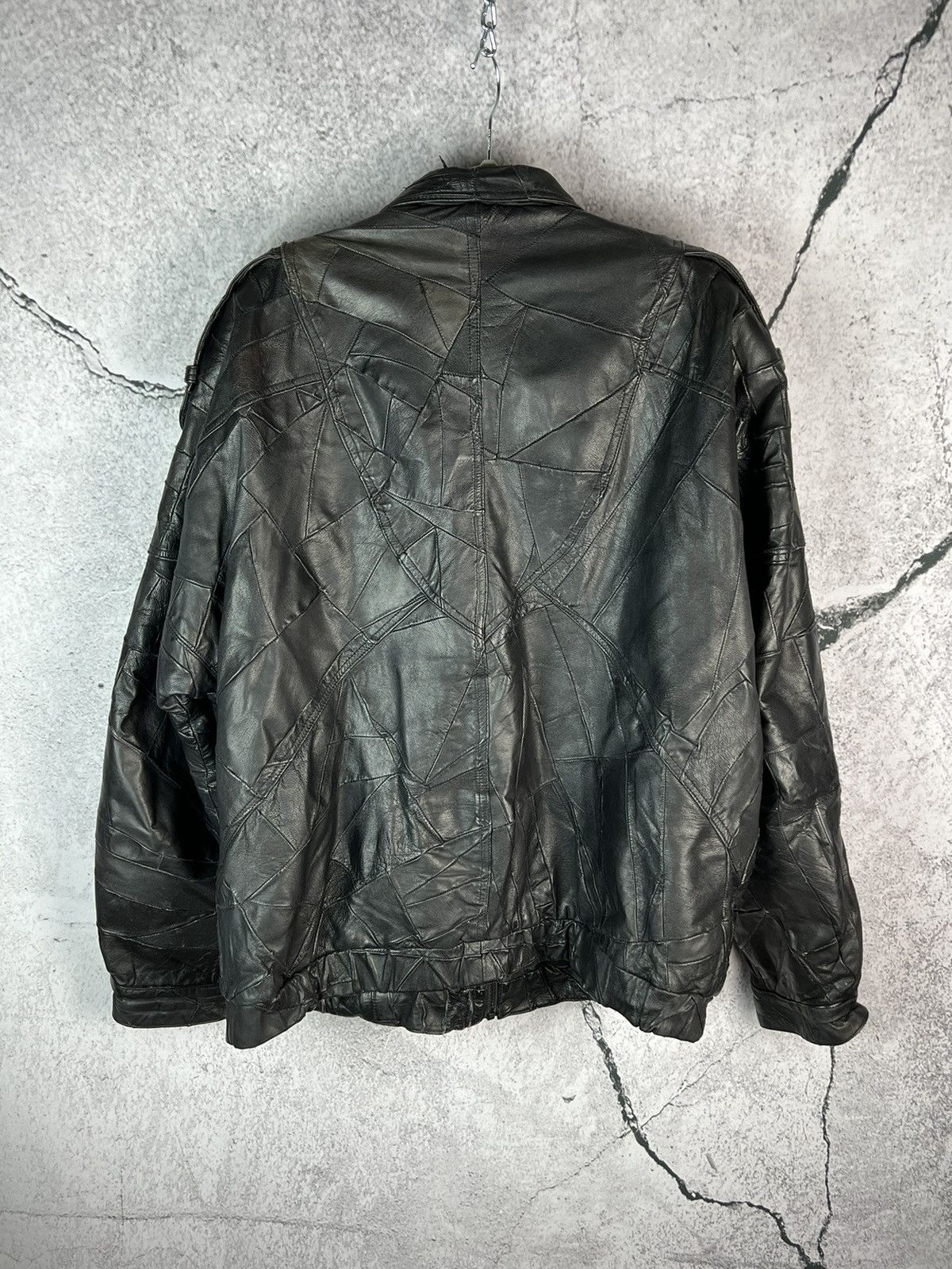 Vintage Vintage avant garde patchwork leather jacket Size US L / EU 52-54 / 3 - 2 Thumbnail