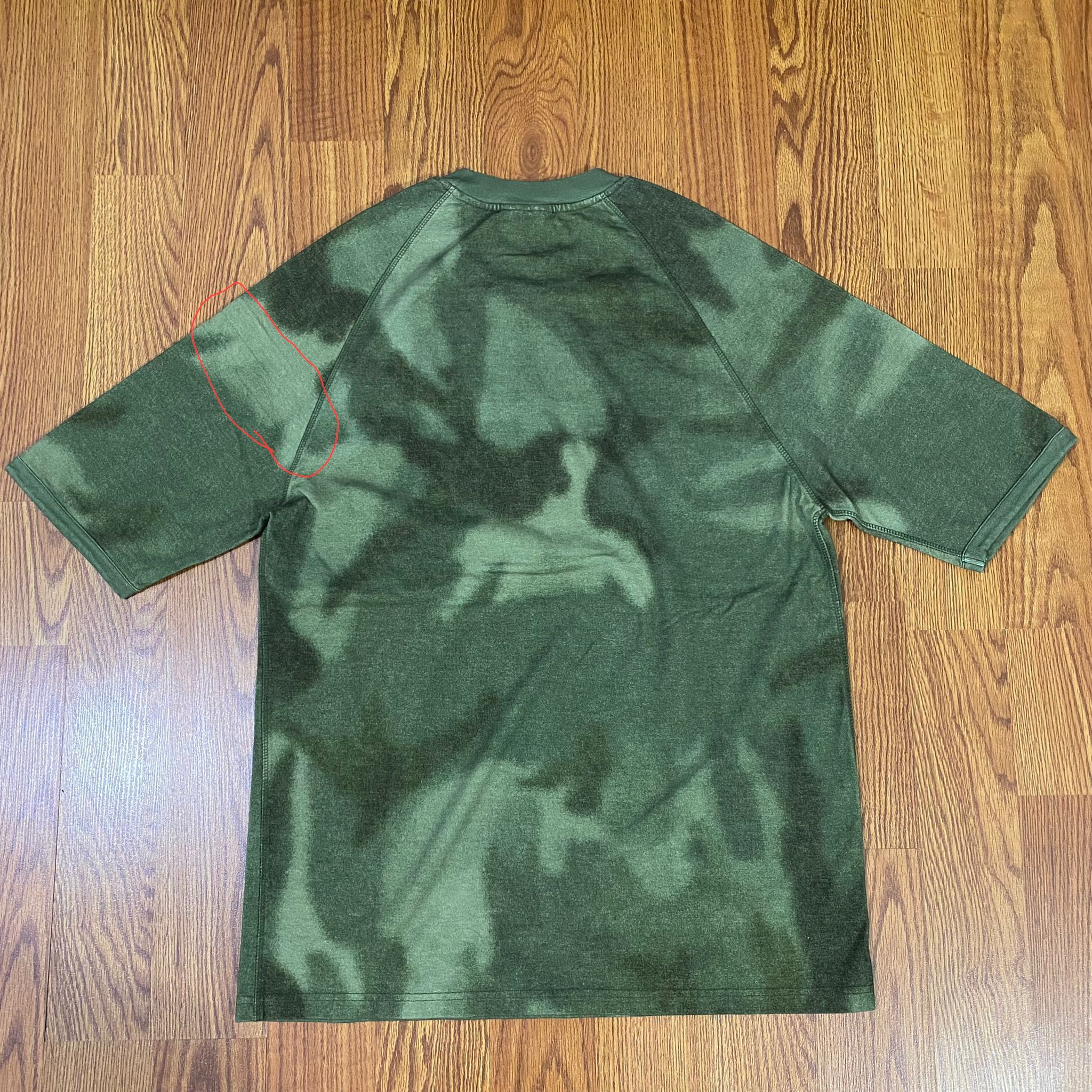 Yeezy Yeezy Season 3 Camo Raglan Oversized Tee Size US S / EU 44-46 / 1 - 6 Thumbnail