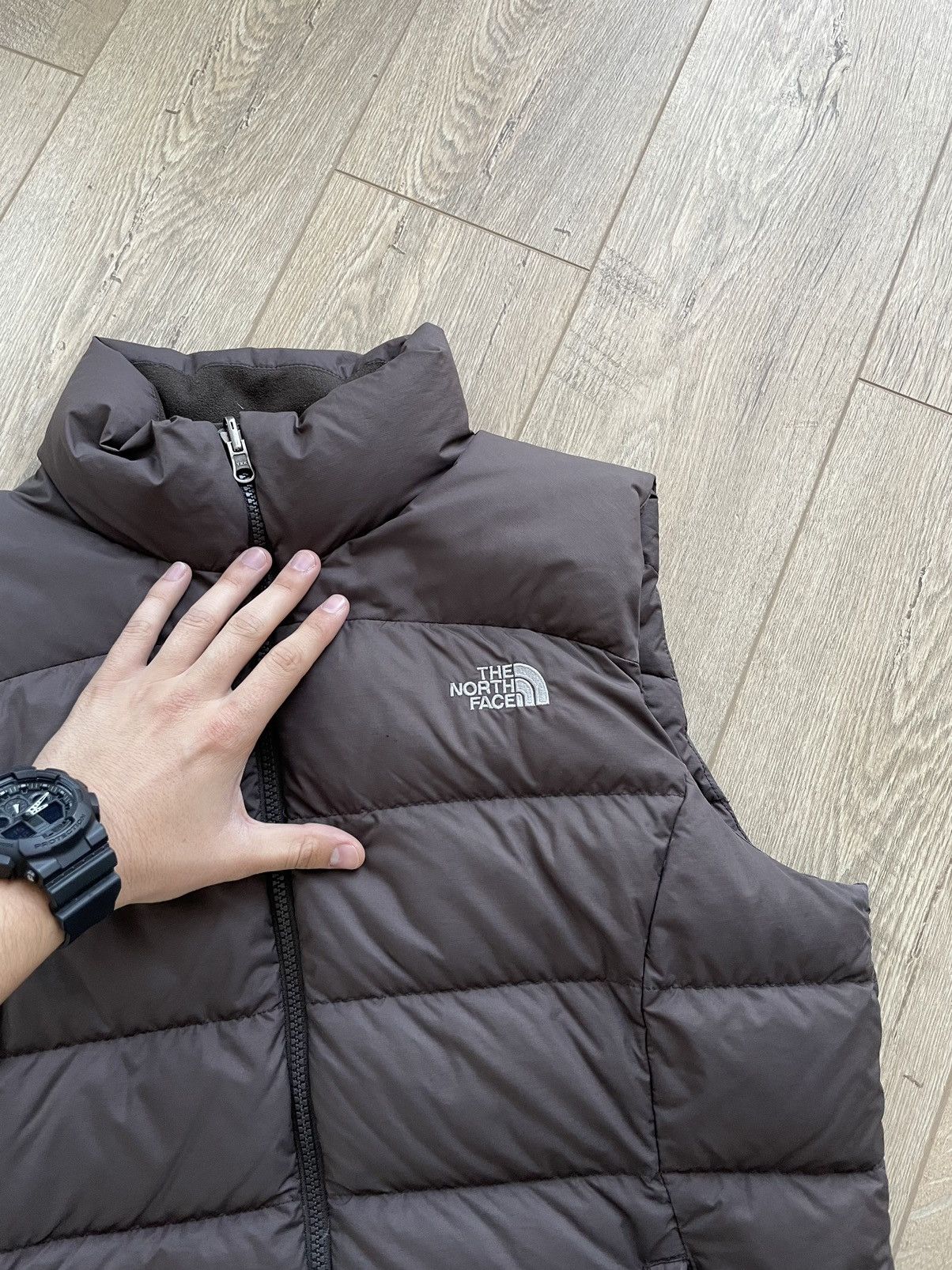 The North Face Vintage The North Face 700 Down Brown Puffer Vest Size L Size L / US 10 / IT 46 - 8 Thumbnail
