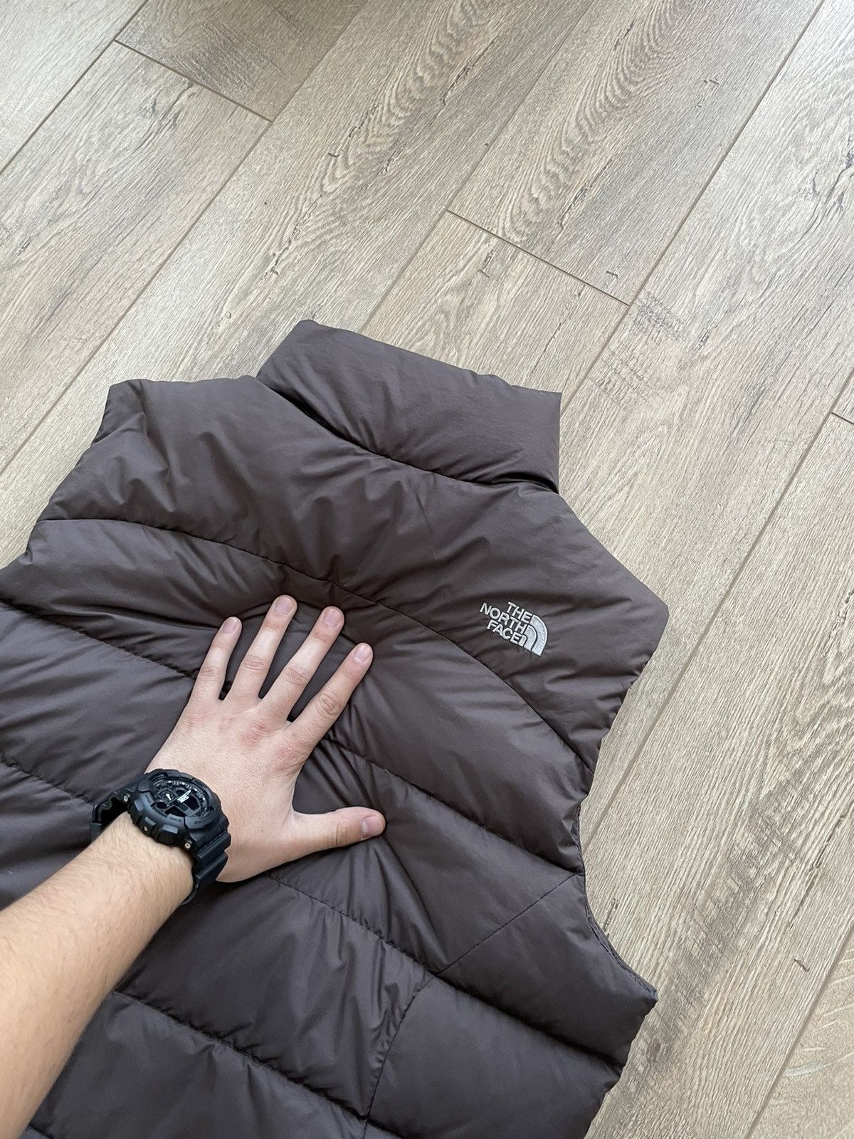 The North Face Vintage The North Face 700 Down Brown Puffer Vest Size L Size L / US 10 / IT 46 - 22 Thumbnail