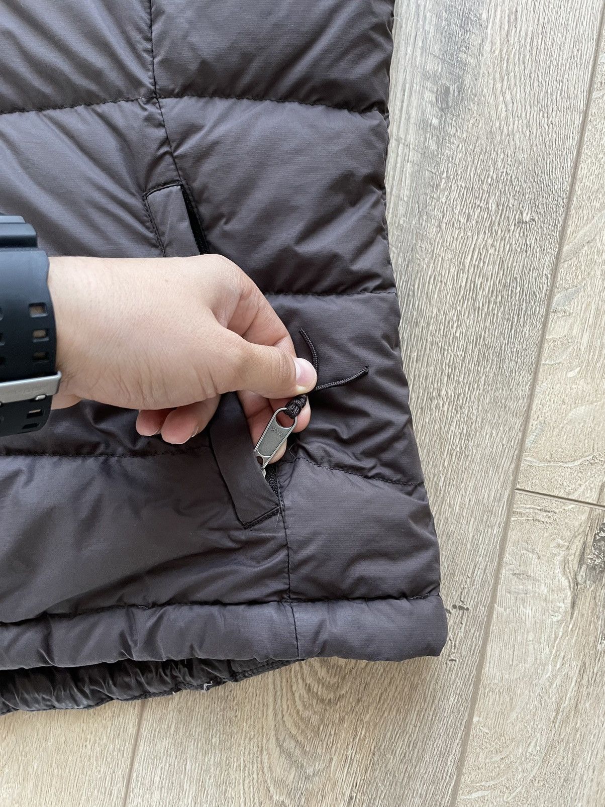 The North Face Vintage The North Face 700 Down Brown Puffer Vest Size L Size L / US 10 / IT 46 - 6 Thumbnail