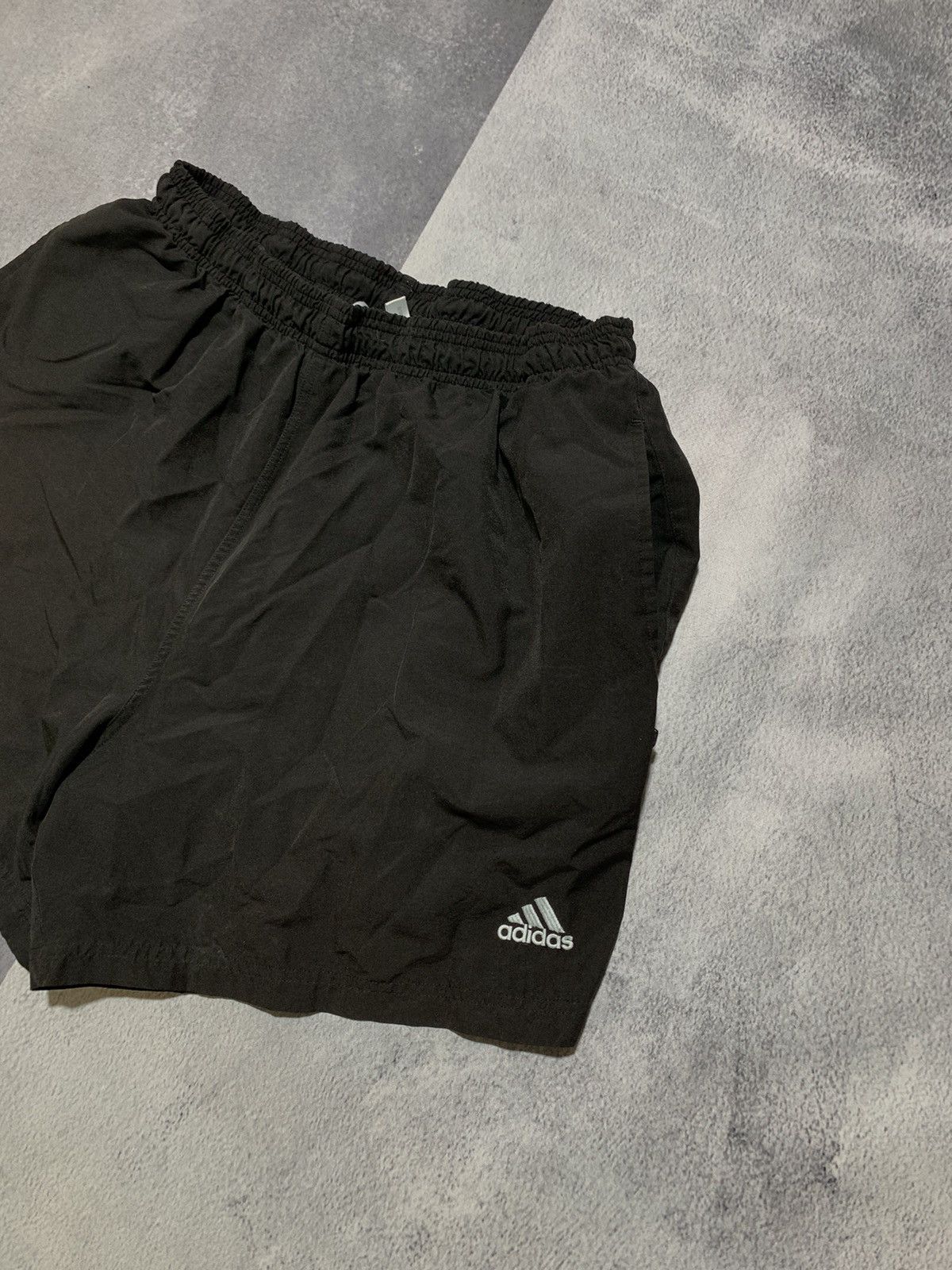 Adidas × Vintage Vintage Adidas sun faded shorts streetwear Y2K style size L Size US 34 / EU 50 - 3 Thumbnail