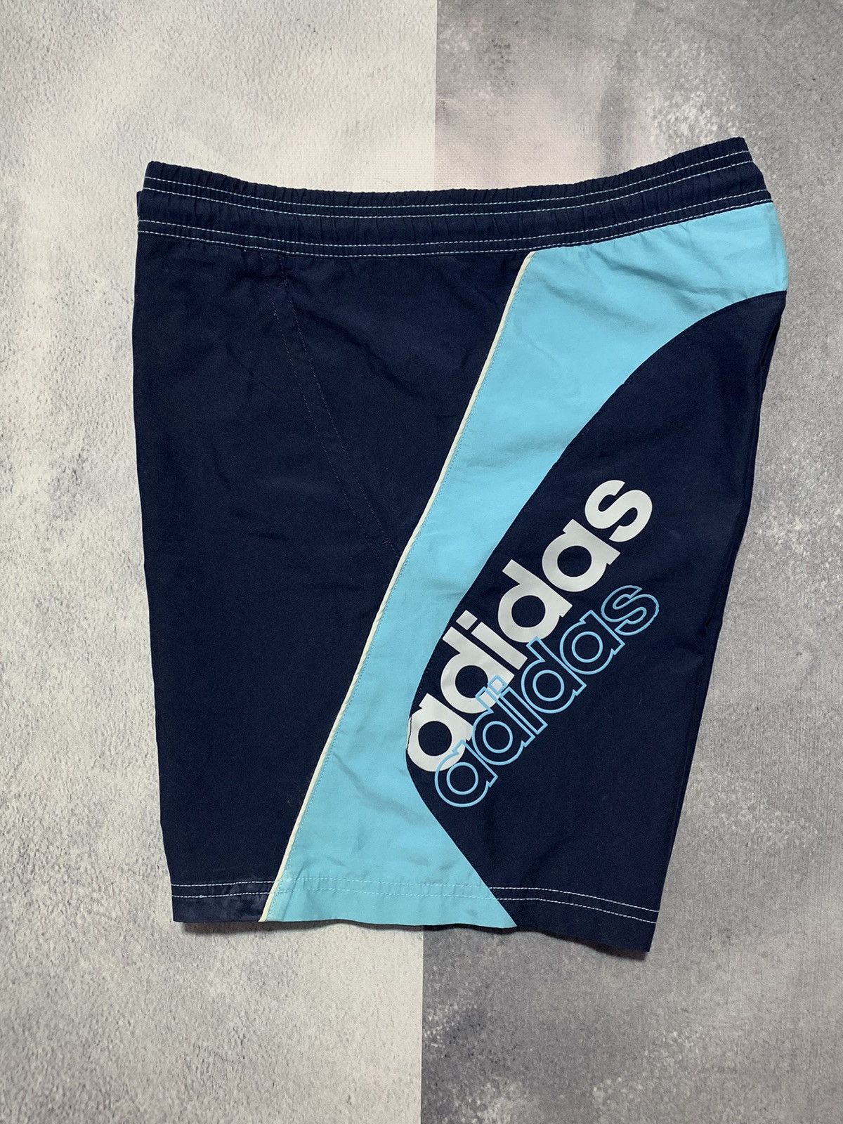 Adidas × Vintage Vintage 90s Adidas shorts streetwear y2k size L Size US 34 / EU 50 - 1 Thumbnail