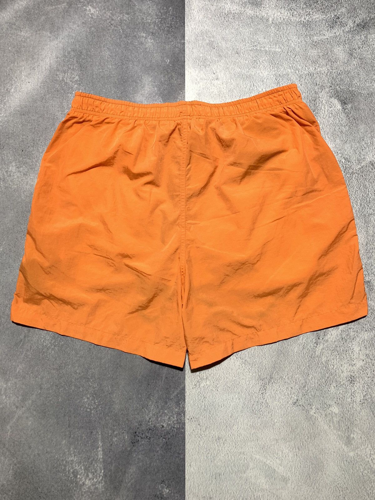 Tommy Hilfiger Vintage Y2K Tommy Hilfiger nylon shorts old money size L Size US 34 / EU 50 - 3 Thumbnail