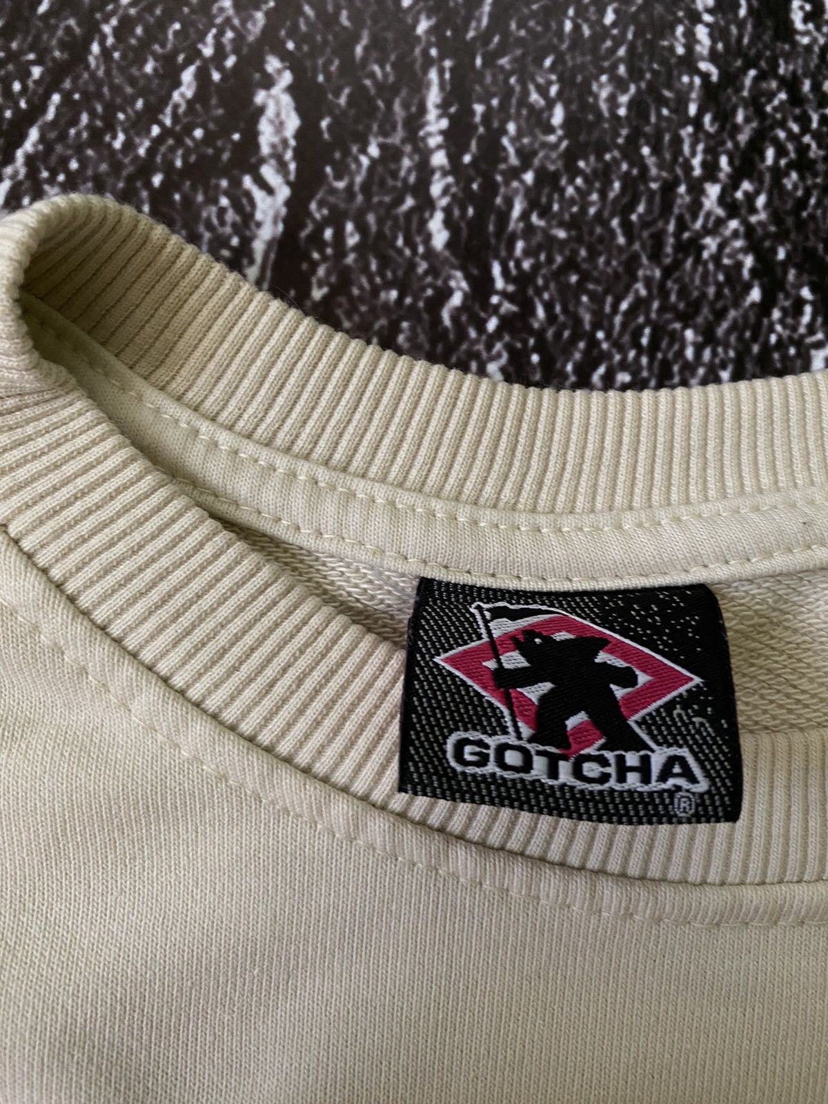 Gotcha Rare!! Vintage Gotcha Sweatshirt Surfing Back Hit Size US S / EU 44-46 / 1 - 14 Thumbnail