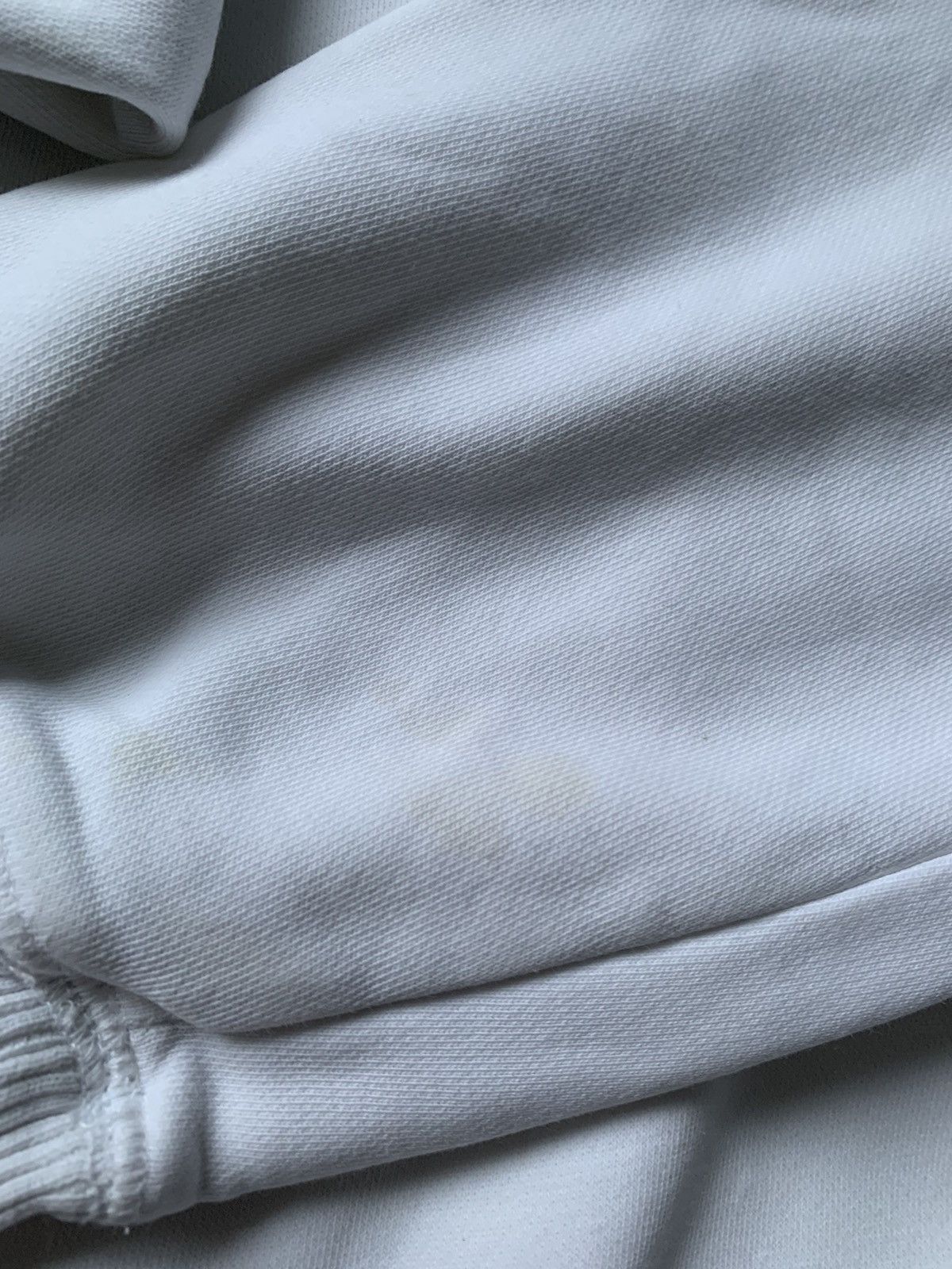 Nike Vintage Nike Y2K Distressed White Hoodie Size M Size US M / EU 48-50 / 2 - 9 Thumbnail