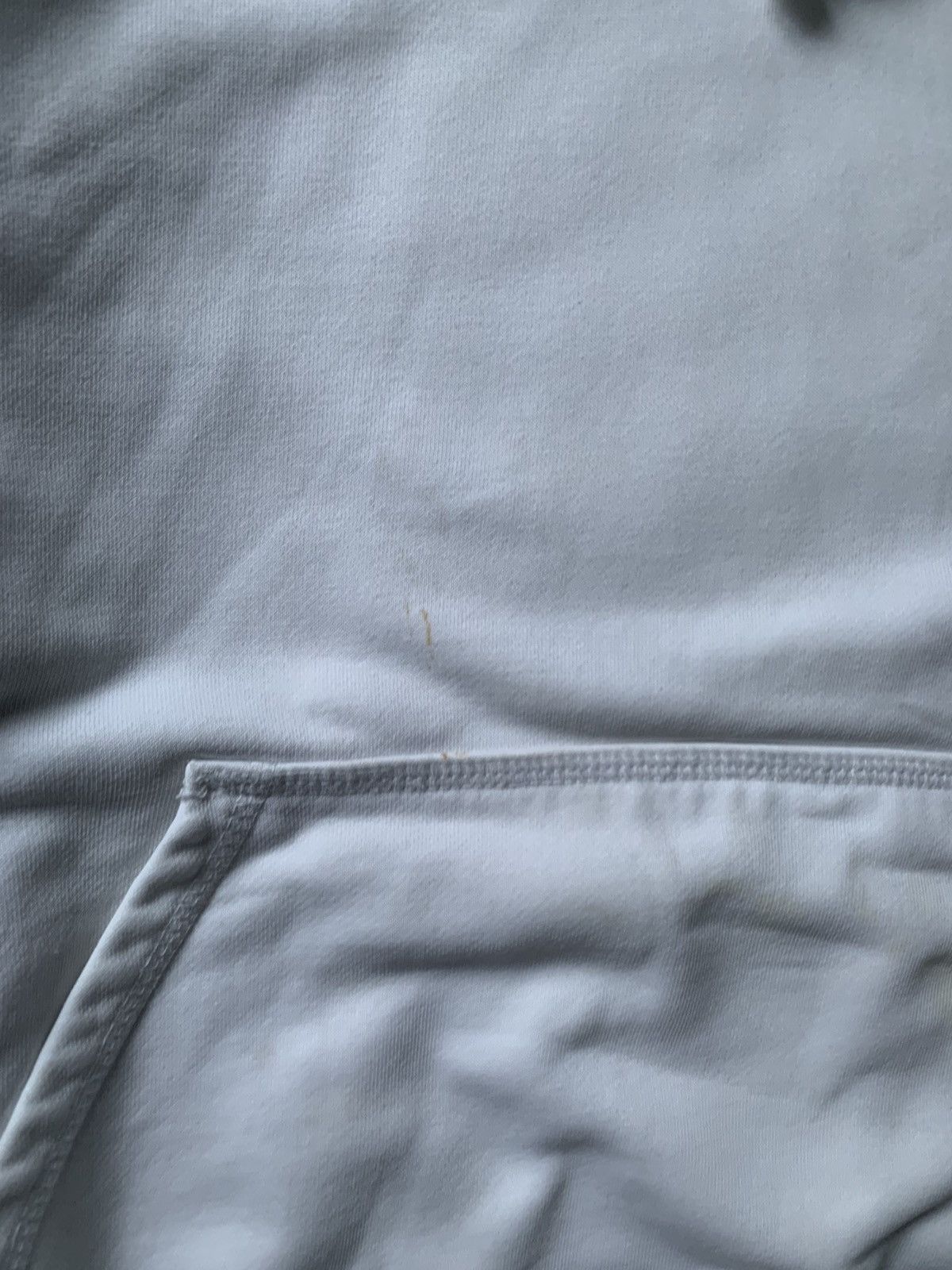 Nike Vintage Nike Y2K Distressed White Hoodie Size M Size US M / EU 48-50 / 2 - 3 Thumbnail