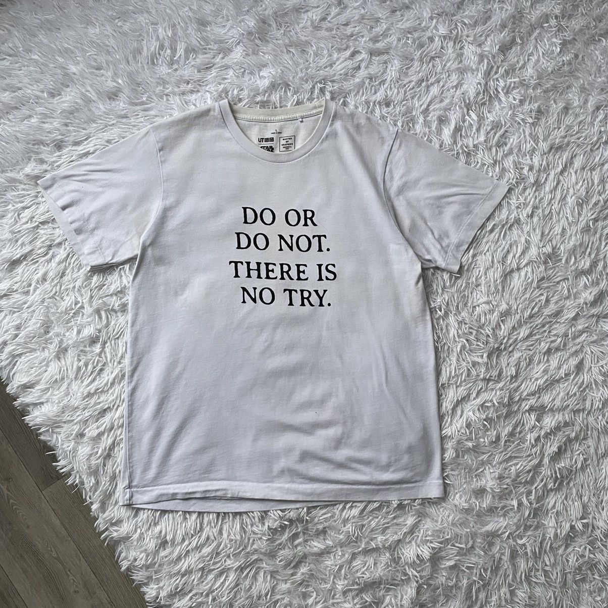 Uniqlo Uniqlo x Star Wars Yoda tee Size US L / EU 52-54 / 3 - 2 Thumbnail