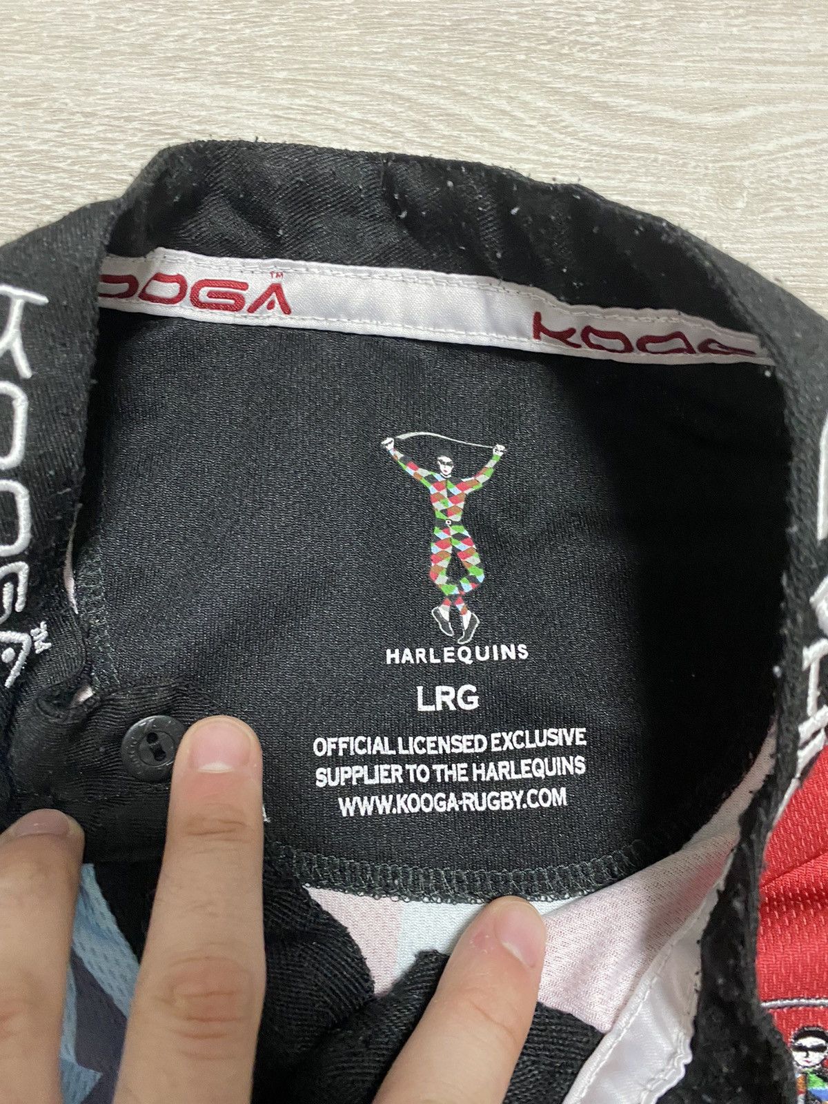 Canterbury of New Zealand HARLEQUINS ENGLAND RUGBY UNION SHIRT JERSEY KOOGA SIZE M Size US L / EU 52-54 / 3 - 5 Thumbnail