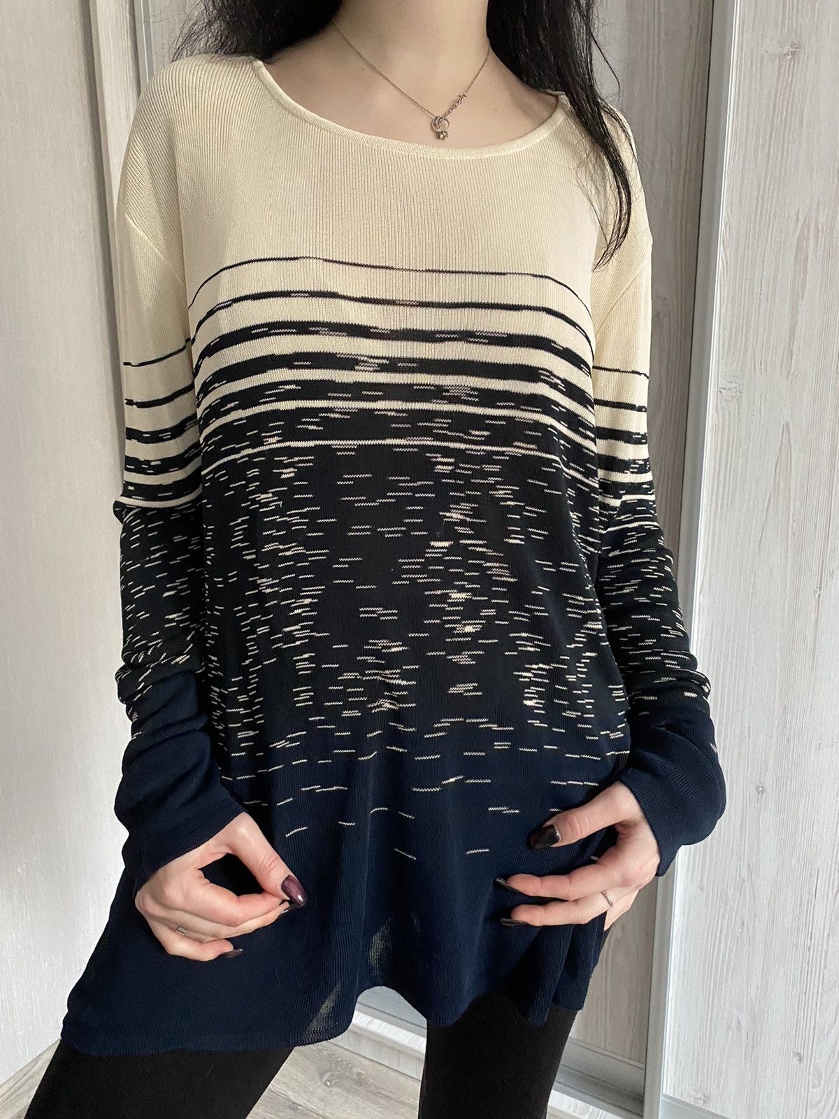 Yves Saint Laurent Vintage Woman Yves Saint Laurent Variation Sweater Size XL / US 12-14 / IT 48-50 - 2 Thumbnail