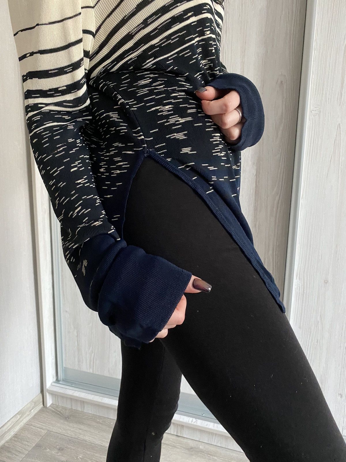 Yves Saint Laurent Vintage Woman Yves Saint Laurent Variation Sweater Size XL / US 12-14 / IT 48-50 - 4 Thumbnail