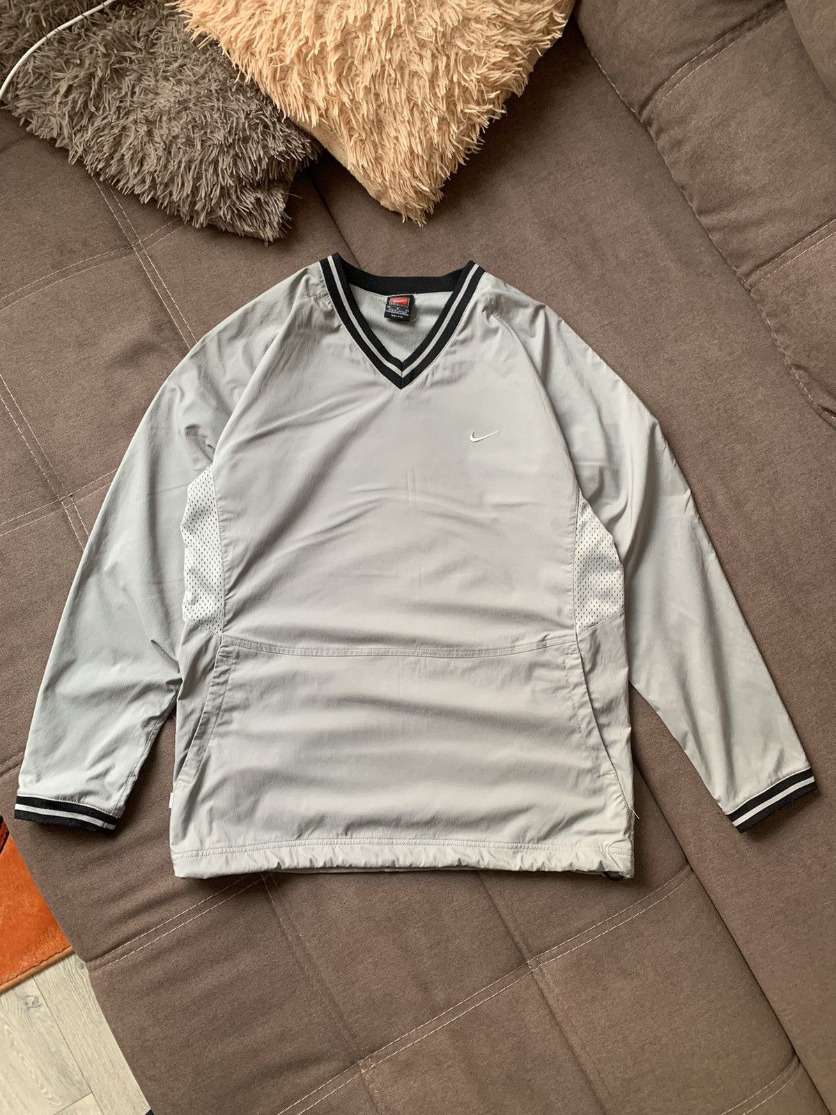 Vintage Vintage 90s Nike Team Nylon Swoosh Logo Sweatshirt Jacket Size US M / EU 48-50 / 2 - 1 Thumbnail
