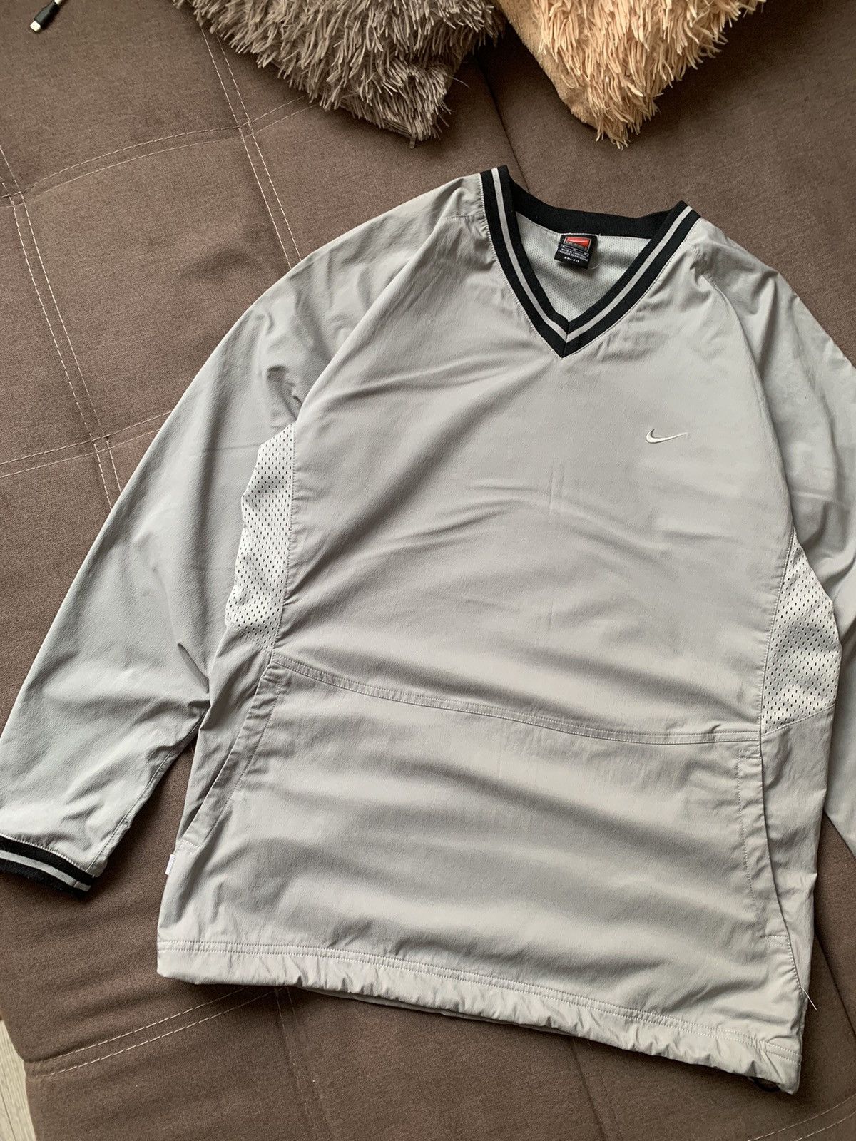 Vintage Vintage 90s Nike Team Nylon Swoosh Logo Sweatshirt Jacket Size US M / EU 48-50 / 2 - 2 Thumbnail