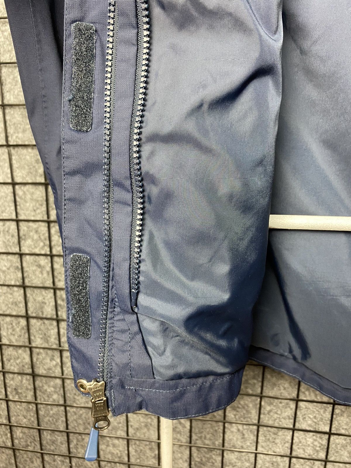 The North Face The North Face Outdoor Trekking Hiking Light Jacket Size S Size S / US 4 / IT 40 - 7 Thumbnail