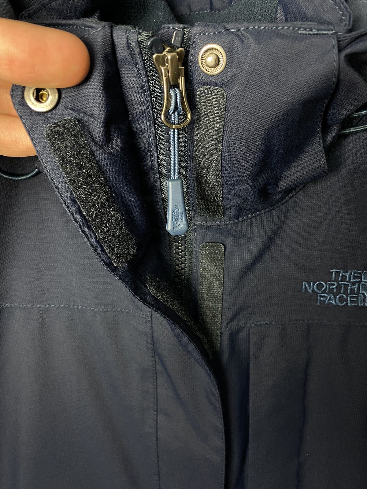 The North Face The North Face Outdoor Trekking Hiking Light Jacket Size S Size S / US 4 / IT 40 - 6 Thumbnail