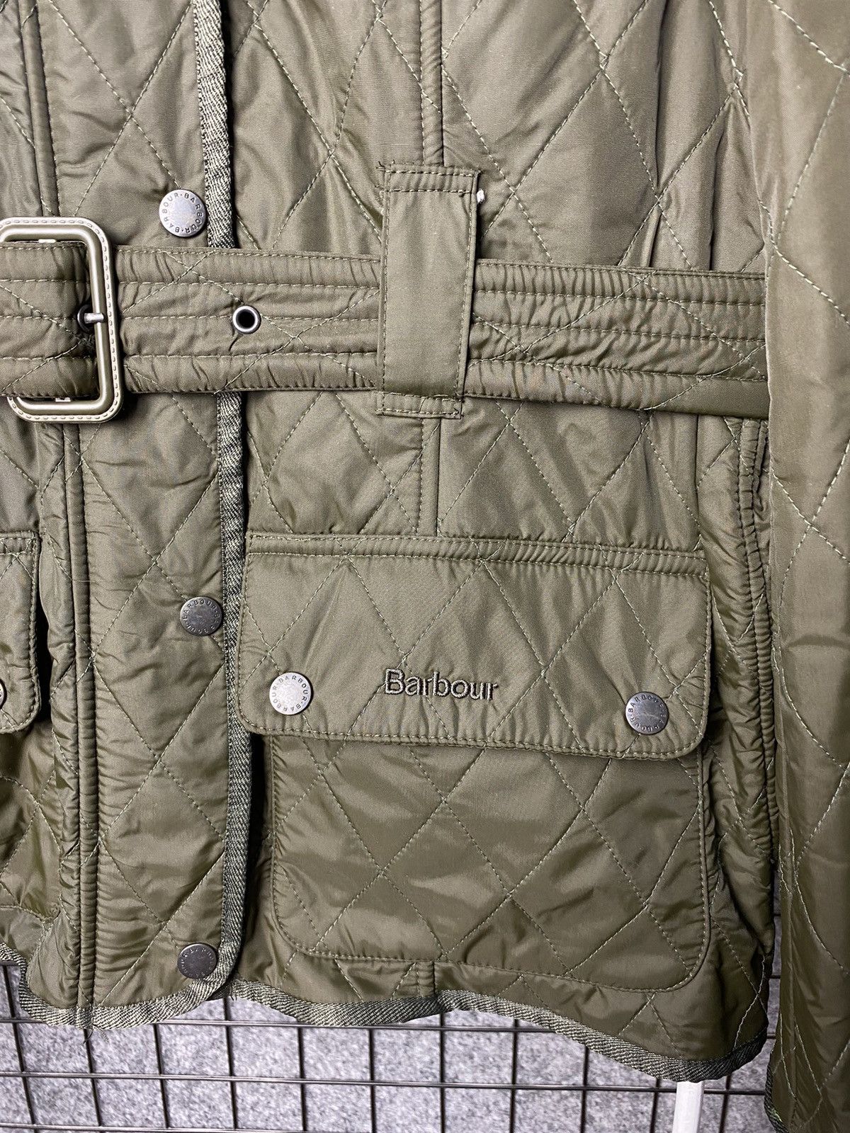 Barbour Barbour Vintage Quilted Belted Jacket Size UK 10 Size M / US 6-8 / IT 42-44 - 3 Thumbnail