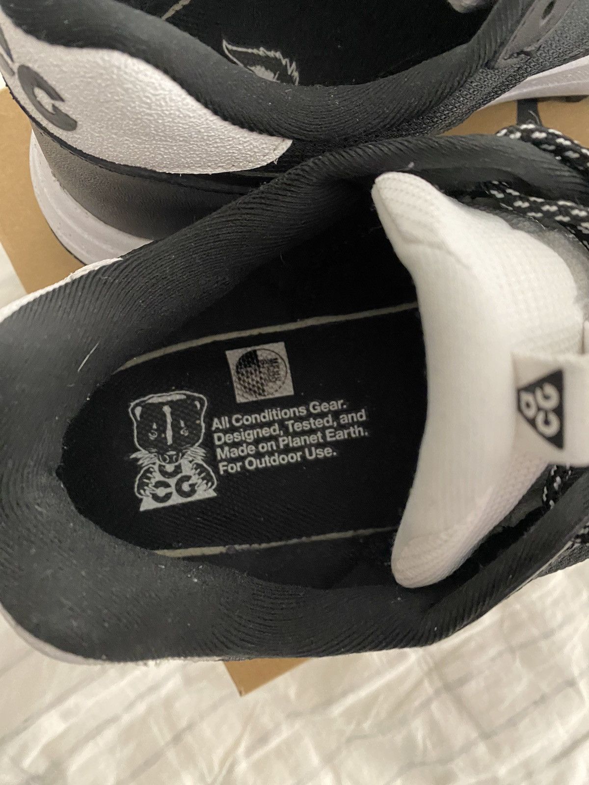 Nike Nike ACG Lowcate Shoes Sz13 Size US 13 / EU 46 - 10 Thumbnail