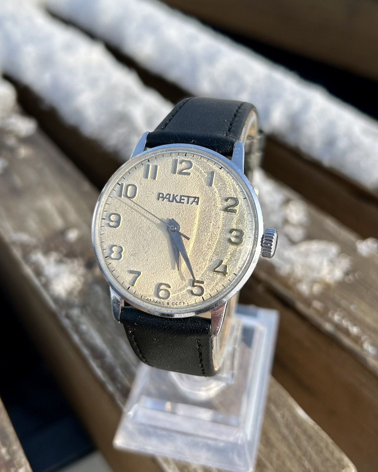 Vintage Vintage Soviet Raketa Watch Mechanical Wristwatch USSR 1980s Size ONE SIZE - 1 Thumbnail