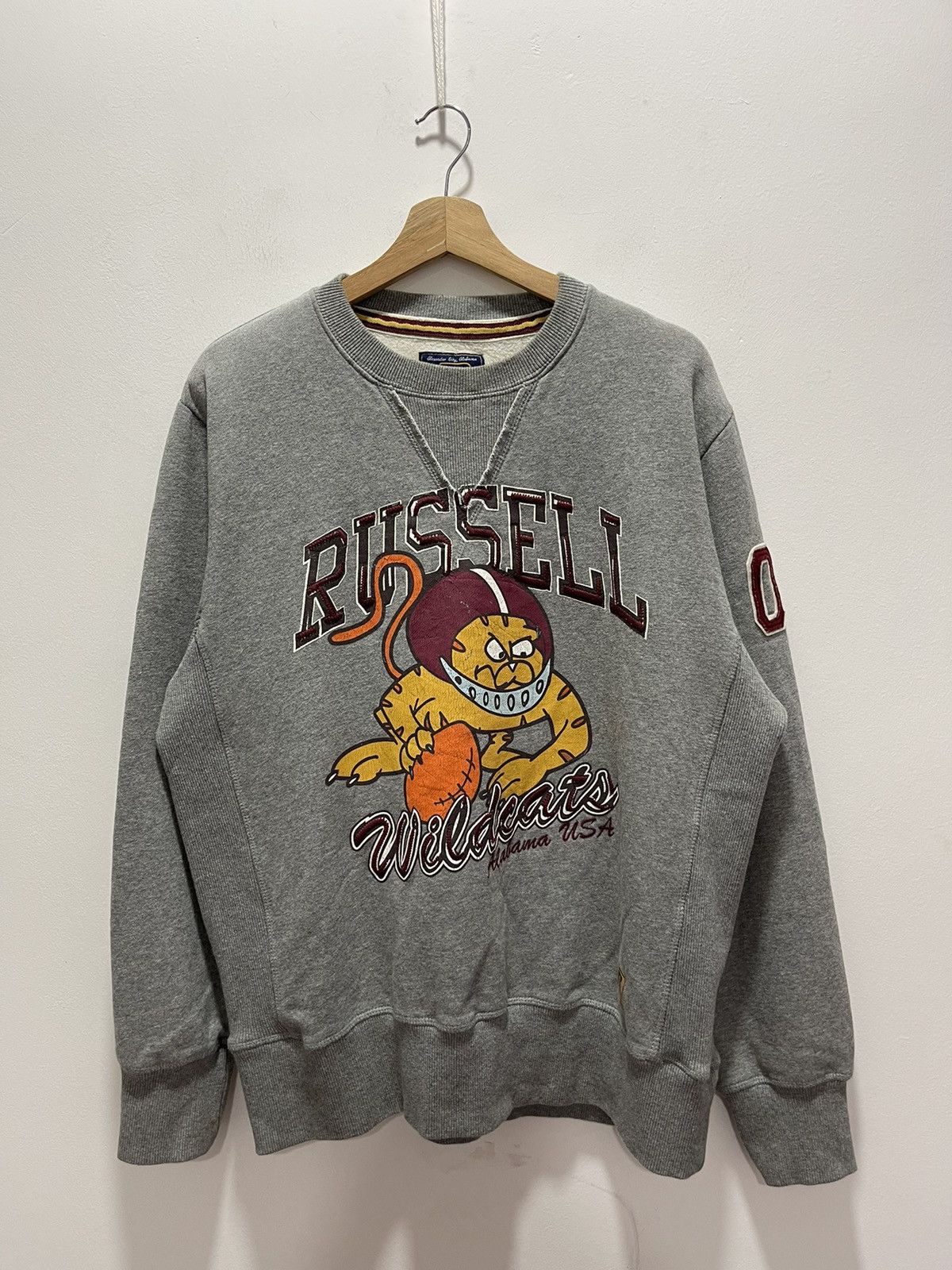 Russell Athletic VINTAGE RUSSELL ATHLETIC WILDCATS BIG LOGO SWEATSHIRT Size US M / EU 48-50 / 2 - 2 Thumbnail