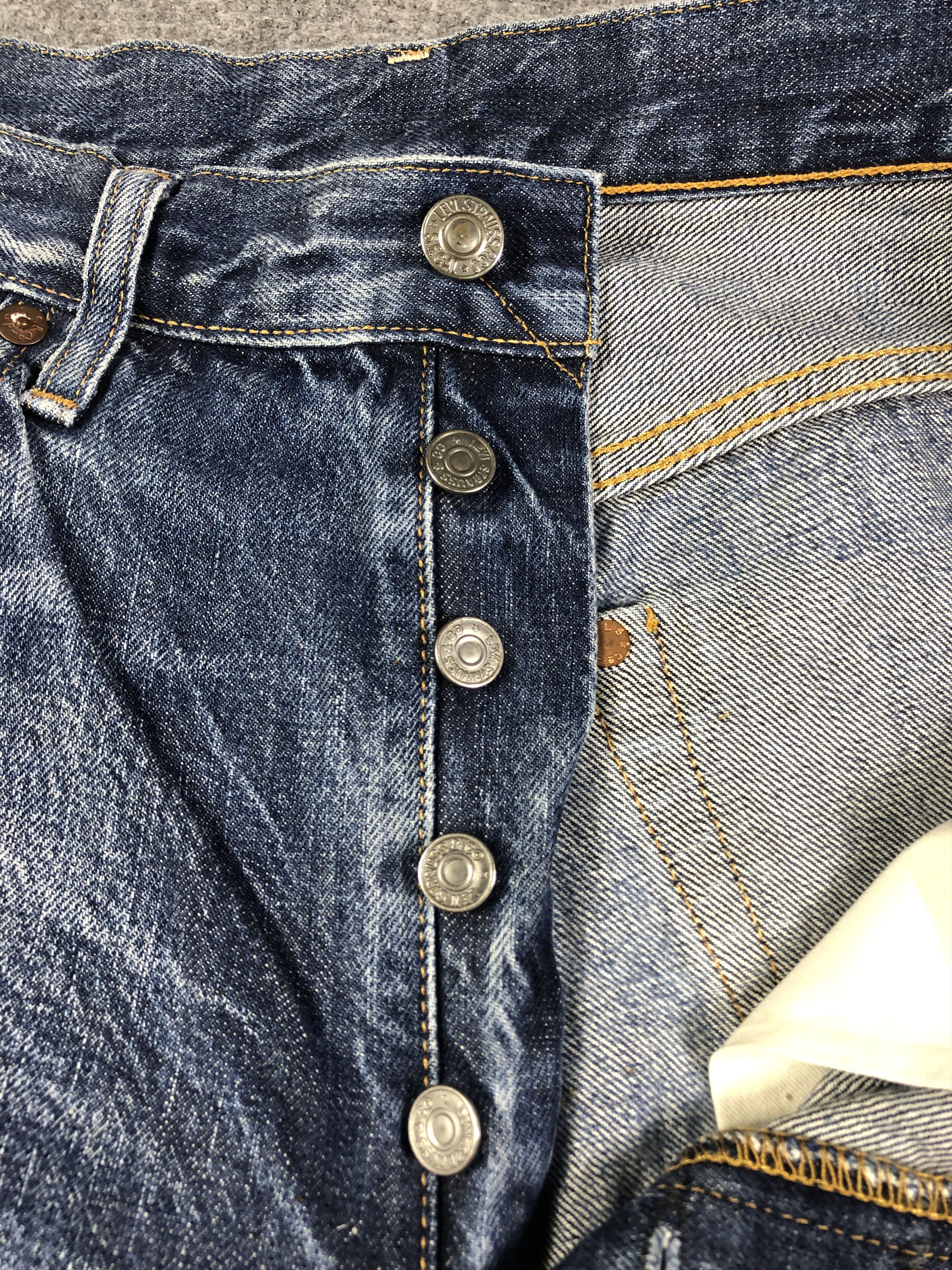 Levi's Wash Blue Levis 501XX Big E Selvedge Jeans 33x35.5 Size US 33 - 3 Thumbnail