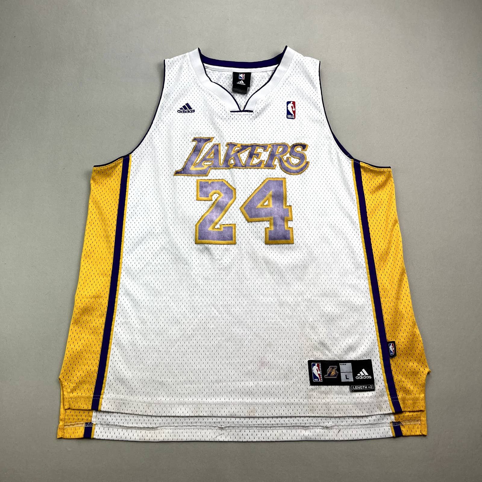 adidas Lakers Kobe Bryant 24 White Swingman Jersey Mens Sz 52