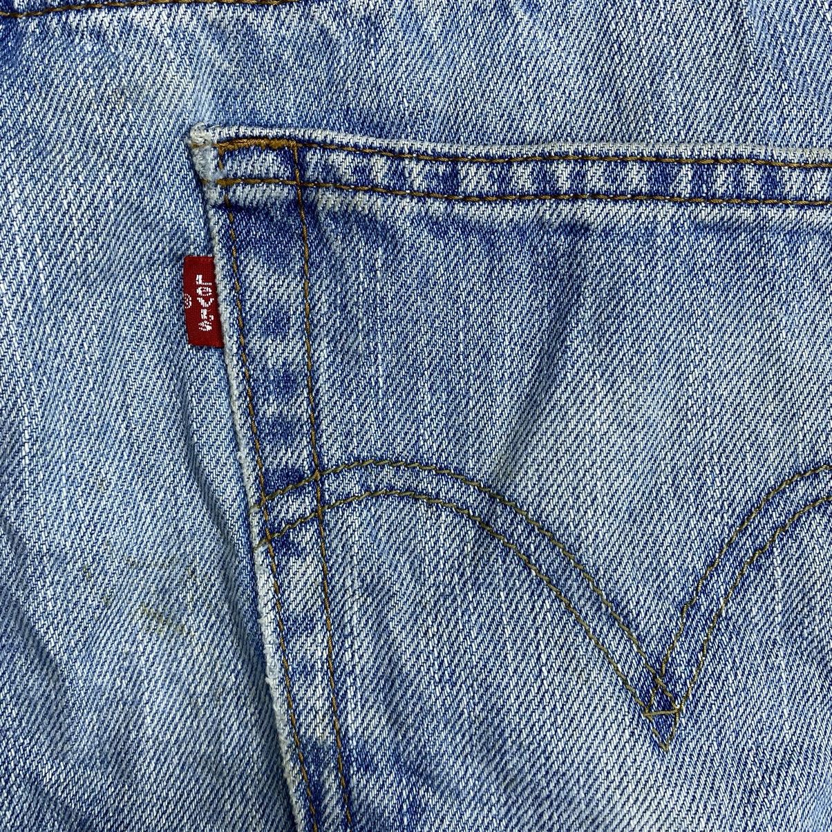 Levi's Vintage Levi’s 505 Washed Blue Denim Size US 35 - 14 Thumbnail