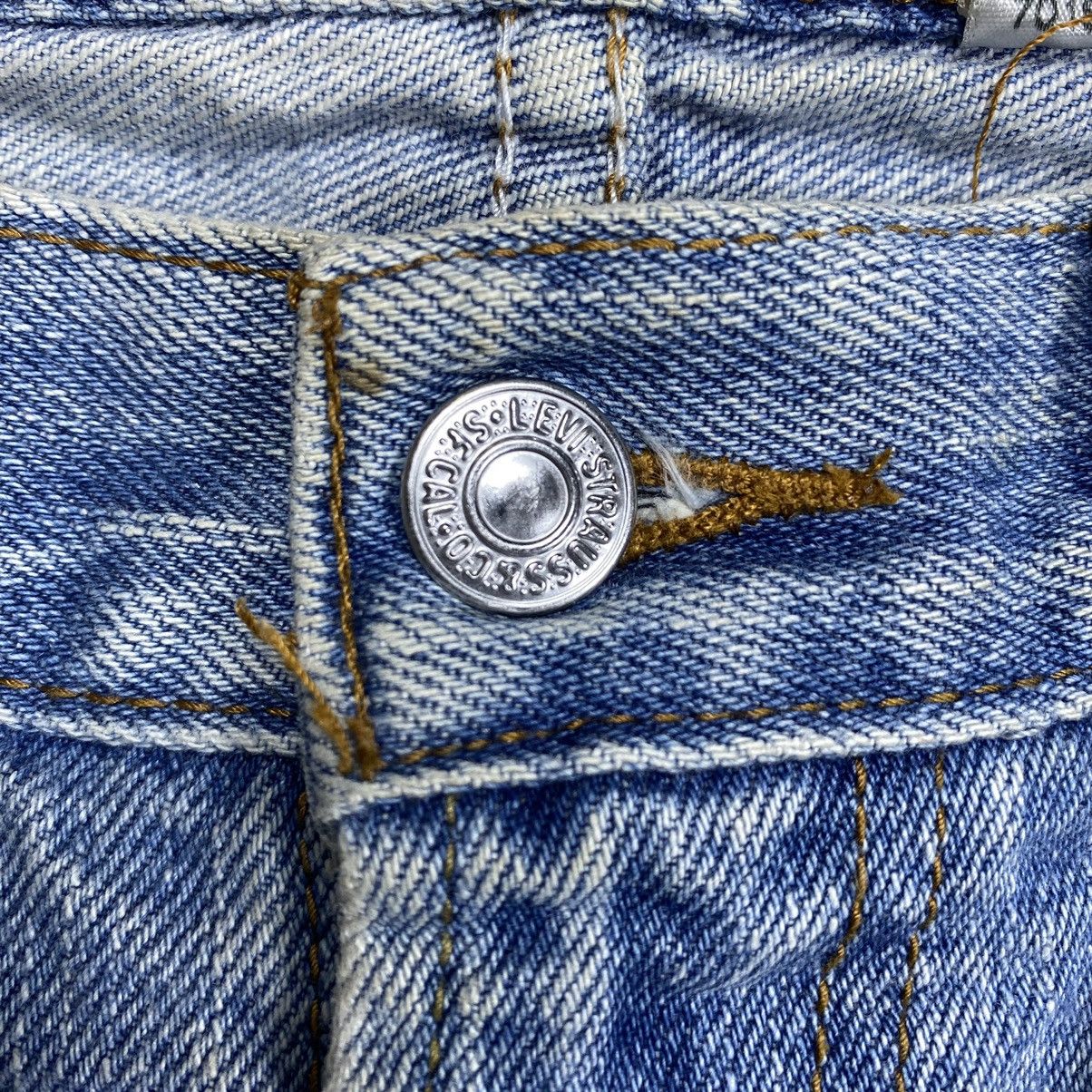 Levi's Vintage Levi’s 505 Washed Blue Denim Size US 35 - 4 Thumbnail