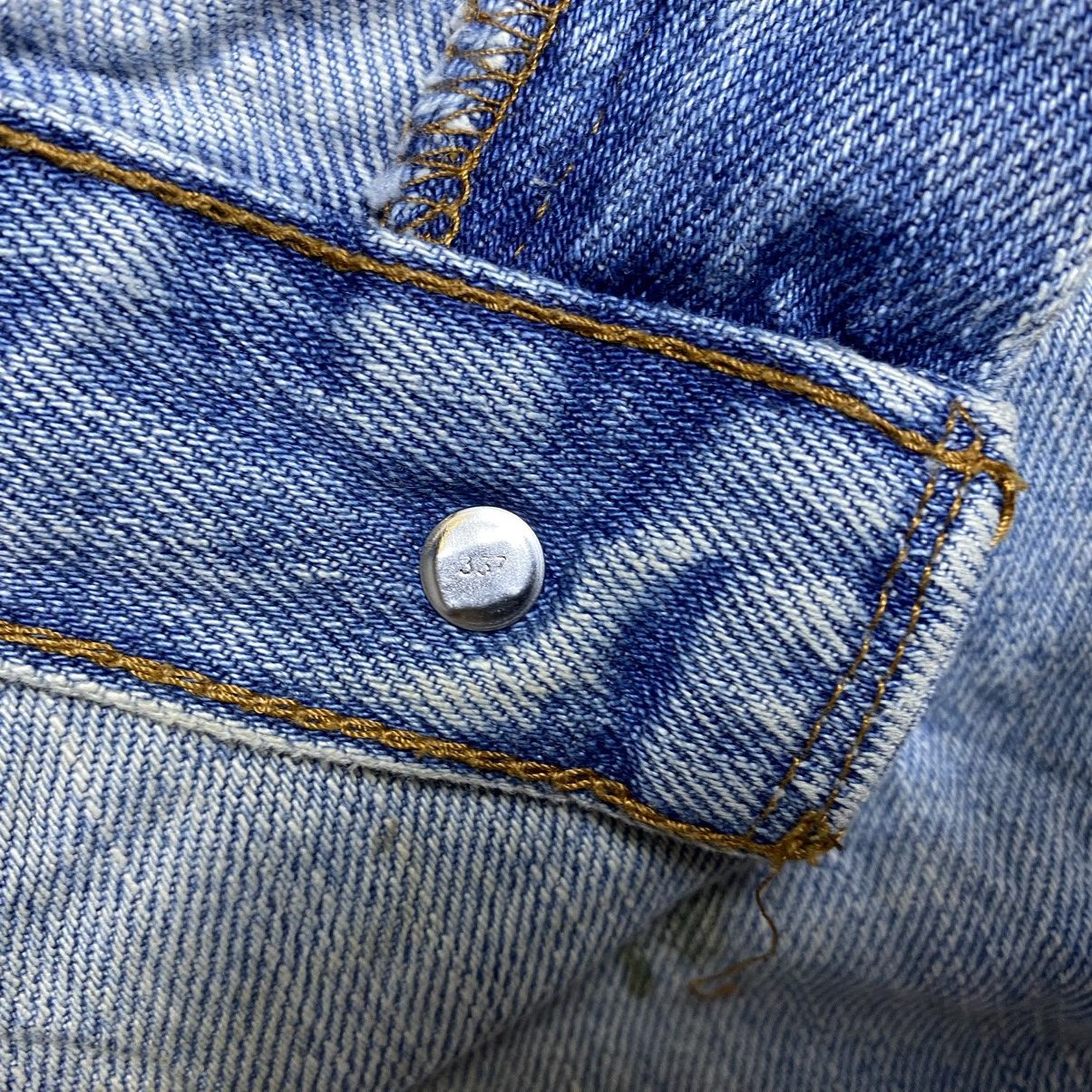 Levi's Vintage Levi’s 505 Washed Blue Denim Size US 35 - 10 Thumbnail