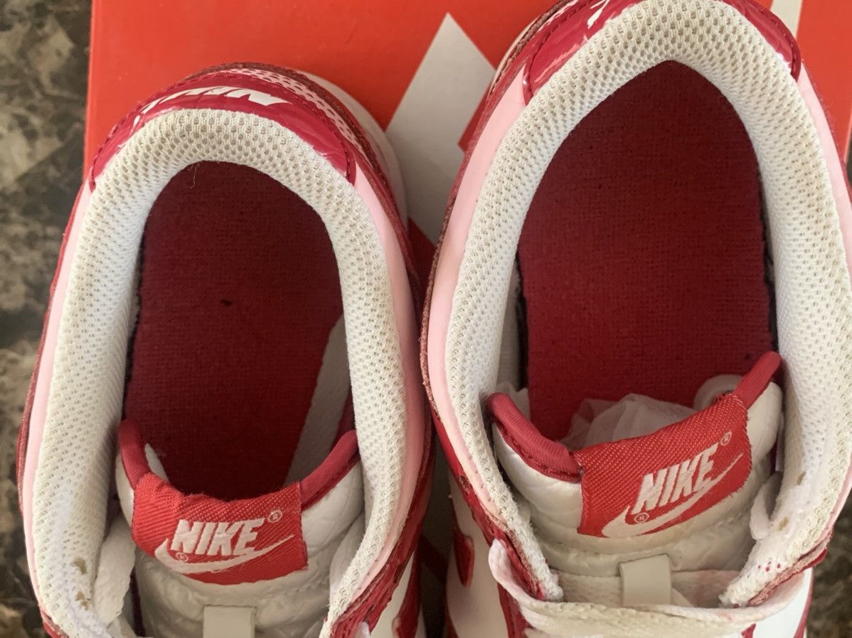 Nike Nike Dunk Low Valentines Day 2010 Varsity Red Size US 6.5 / EU 39-40 - 6 Thumbnail