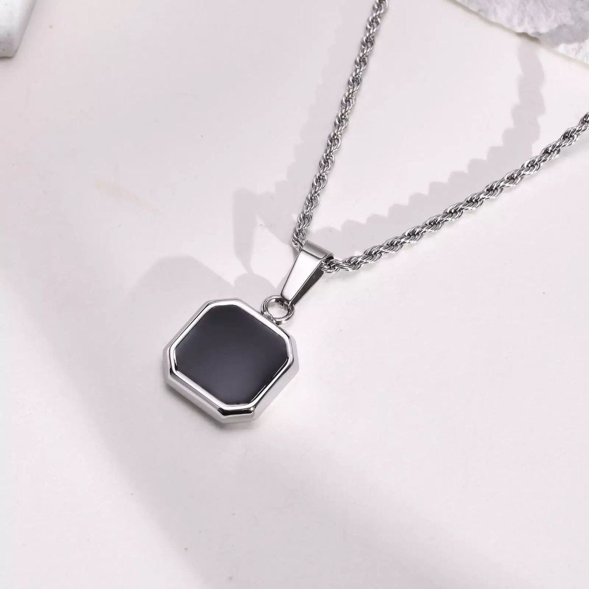 Jewelry Geometric Square Necklace Size ONE SIZE - 3 Thumbnail