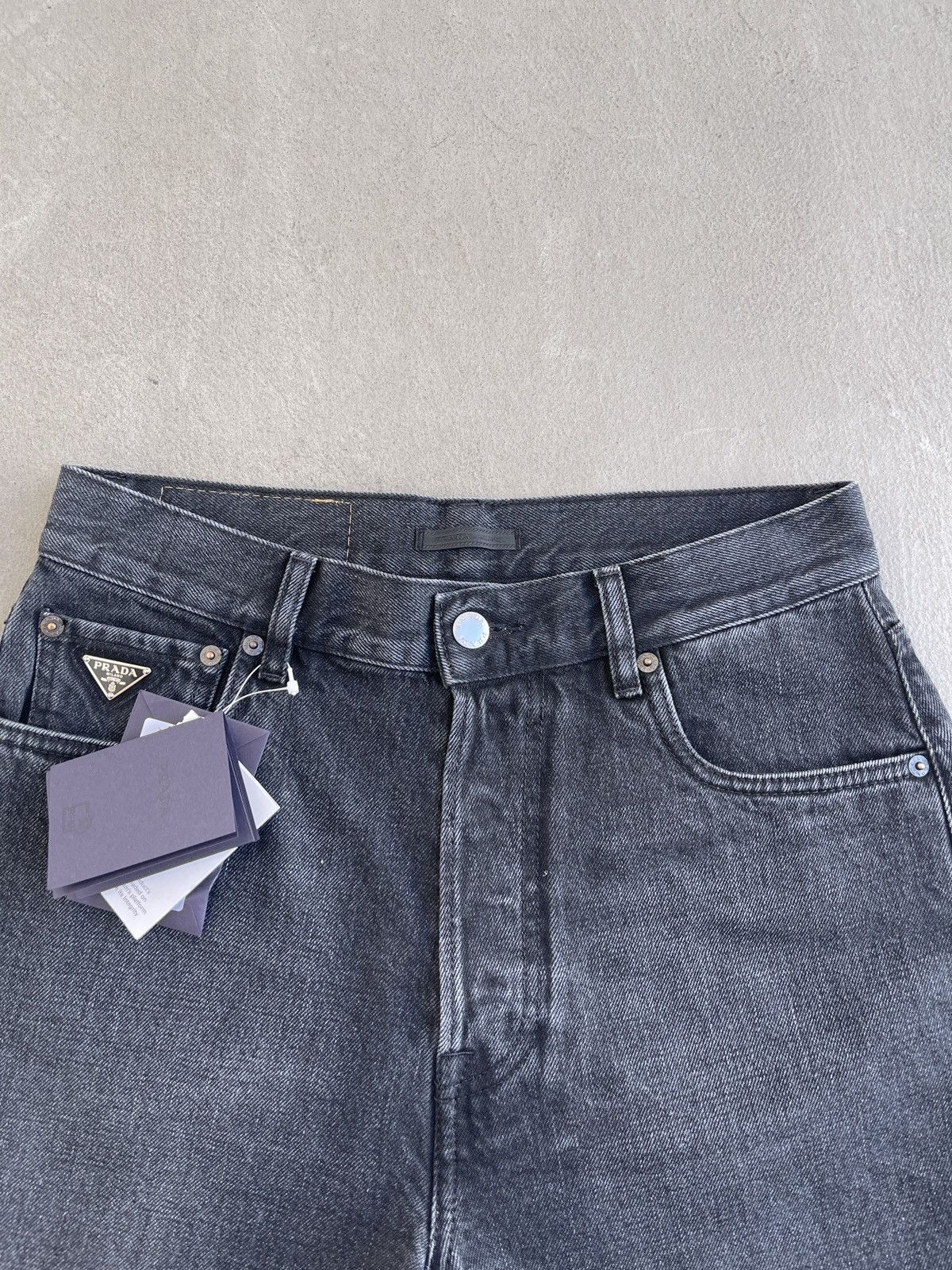 Prada STEAL! 1200$ Prada Runway Bermudas Denim Shorts (Brand New) Size US 30 / EU 46 - 5 Thumbnail