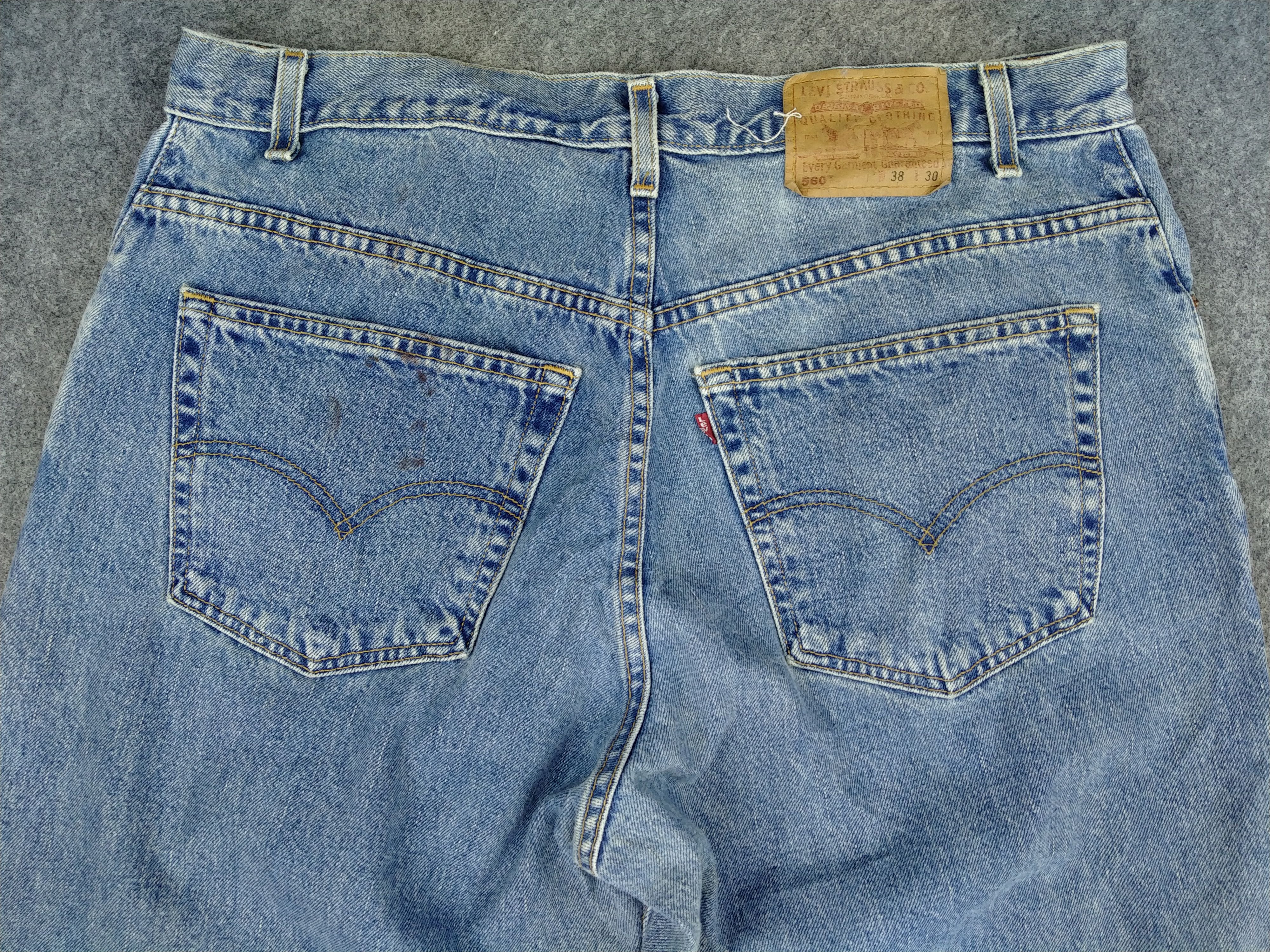 Levi's Loose Fit Blue Vintage Levi's 560 Denim 37x29.5 -JN290 Size US 37 - 4 Thumbnail