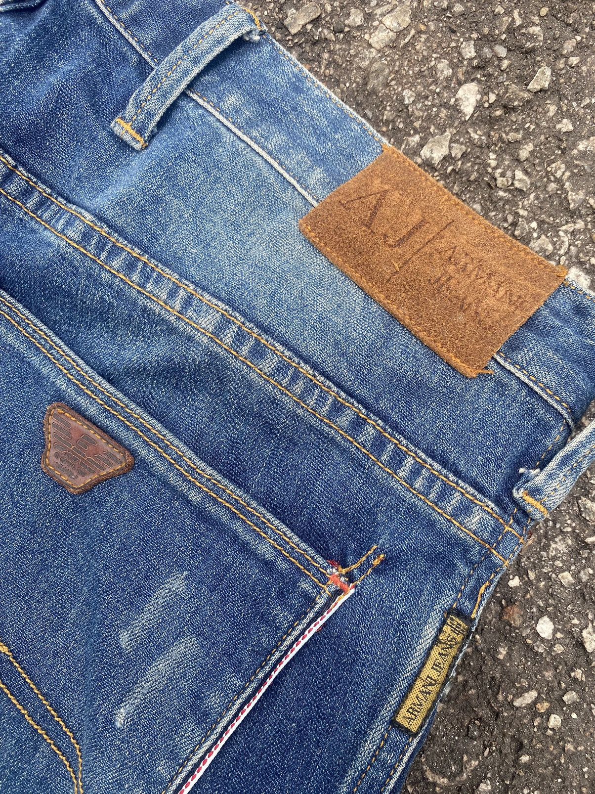 Armani Armani Jeans Distressed Denim Size US 34 / EU 50 - 8 Thumbnail