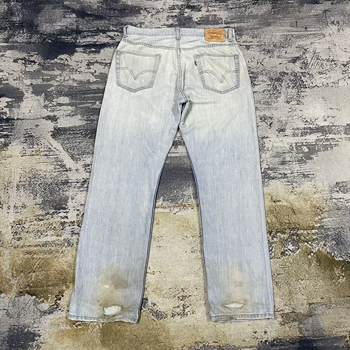 image of Levis 505 Regular Light Washed Denim Jeans in Faded Washed, Men's (Size 34)