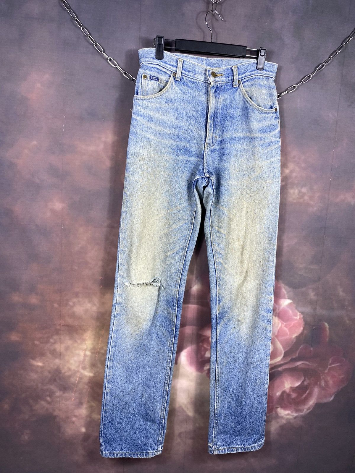 Lee × Vintage Vintage Lee Distressed Light Washed Jeans 29x34 Size US 29 - 3 Thumbnail
