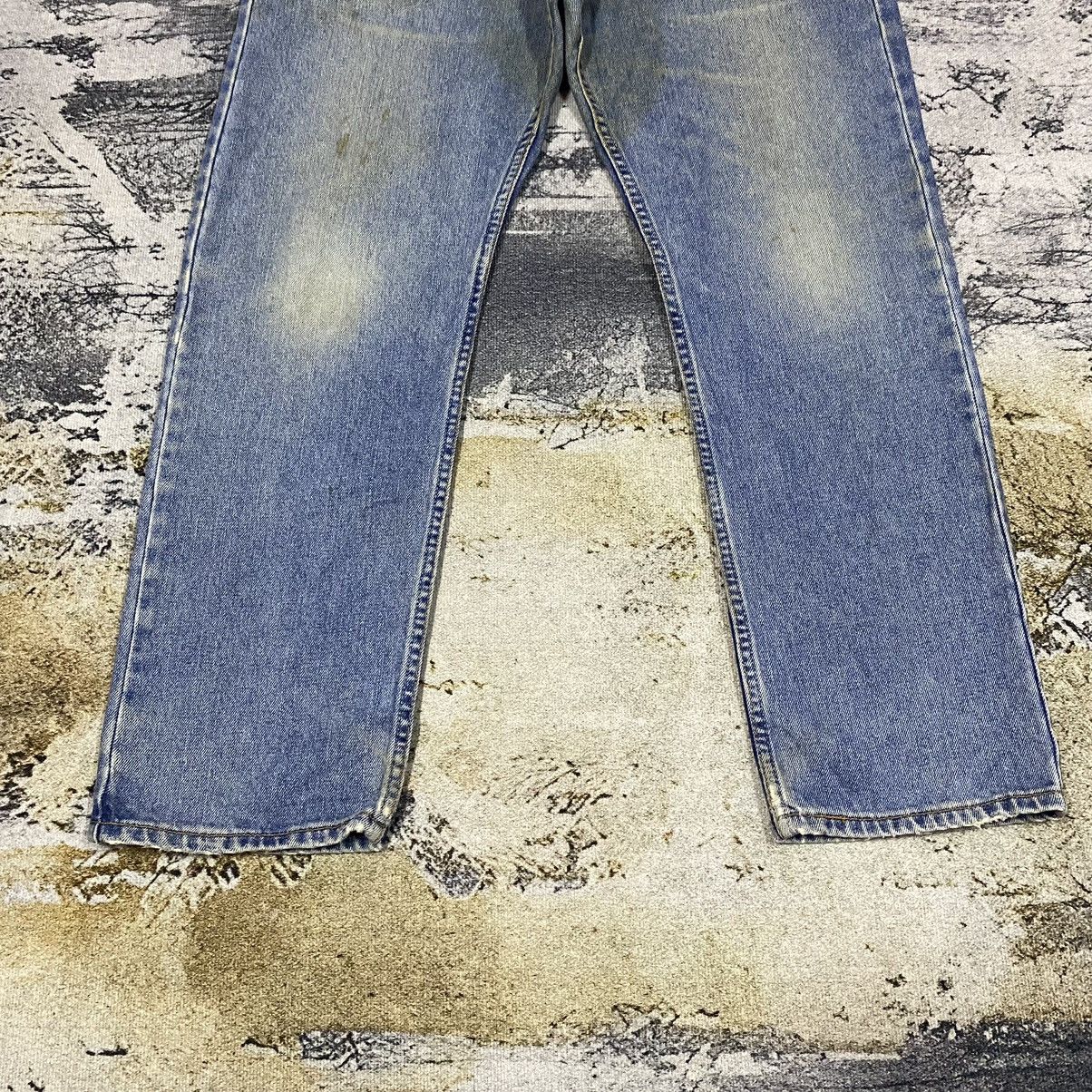 Levi's × Levi's Vintage Clothing × Vintage Vintage Levis 505 Regular Fit Stain Light Washed Denim Jeans Size US 35 - 7 Thumbnail
