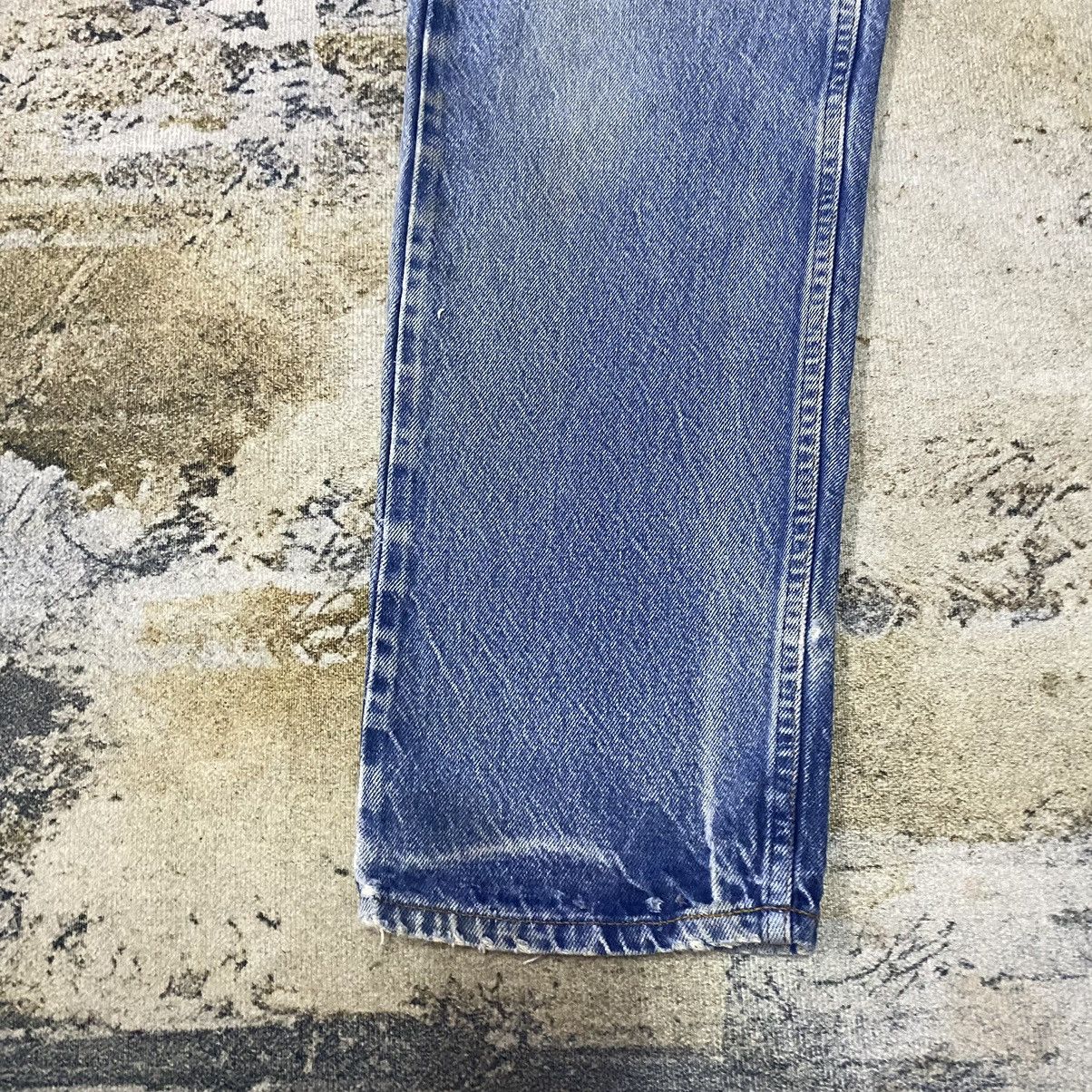 Levi's × Vintage Vintage Levis 505 Orange Tab Light Washed Distressed Jeans Size US 38 / EU 54 - 8 Thumbnail
