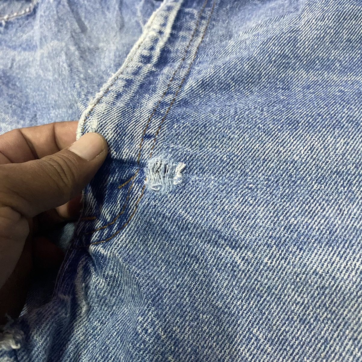 Levi's × Vintage Vintage Levis 505 Orange Tab Light Washed Distressed Jeans Size US 38 / EU 54 - 6 Thumbnail