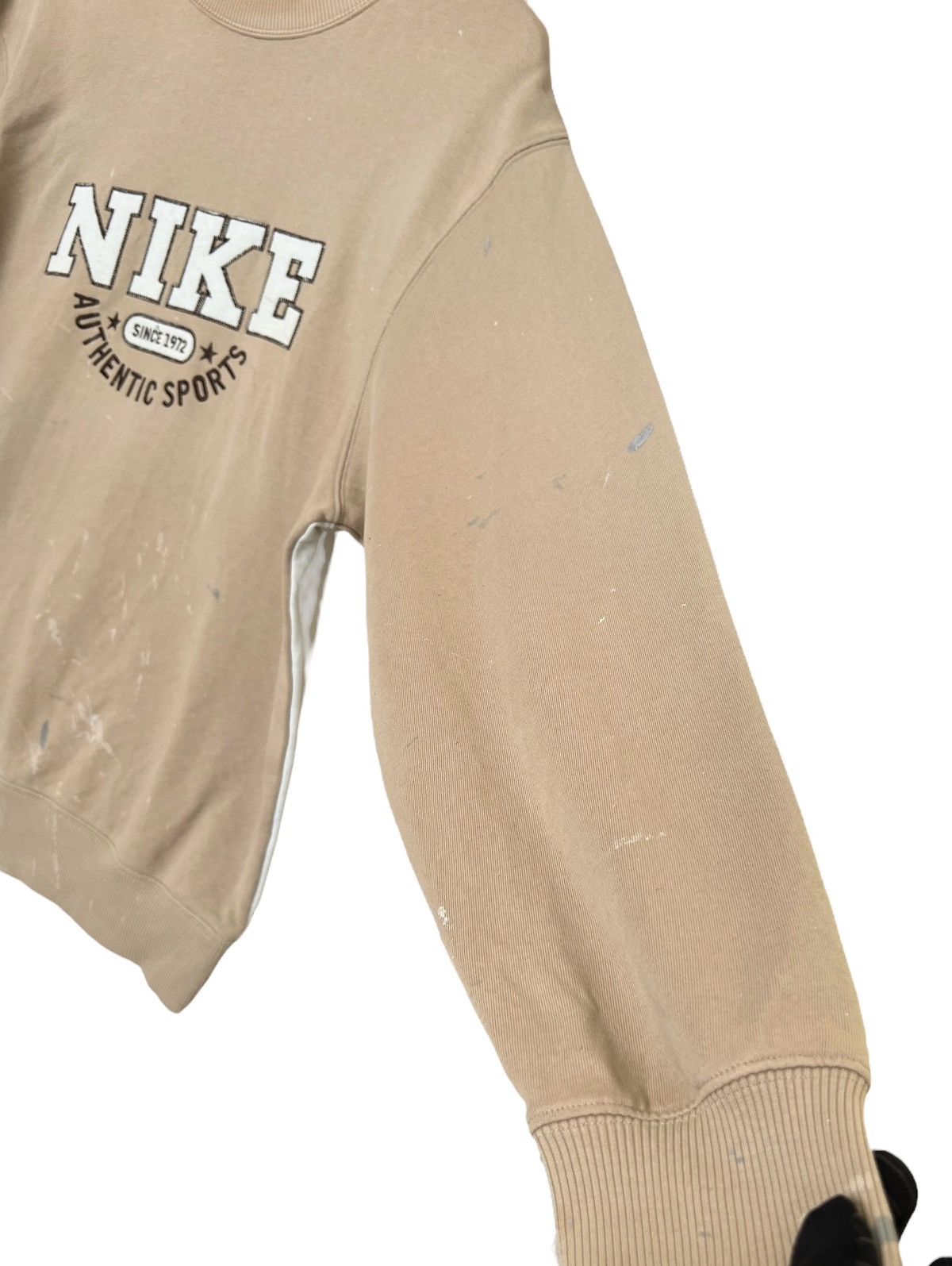 Vintage Vintage 90s Nike Sweatshirt Nike Distressed Paint Splashed Size US L / EU 52-54 / 3 - 8 Thumbnail