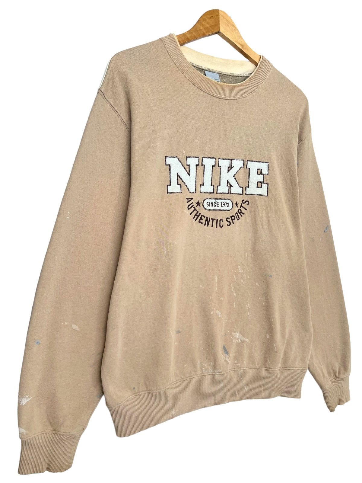 Vintage Vintage 90s Nike Sweatshirt Nike Distressed Paint Splashed Size US L / EU 52-54 / 3 - 3 Thumbnail