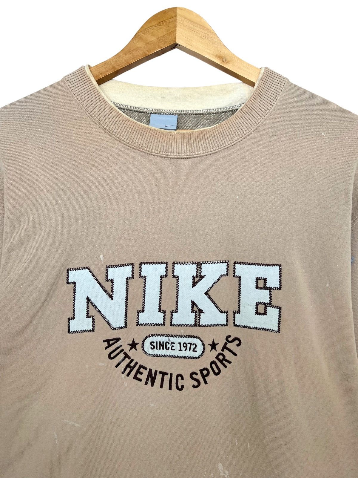 Vintage Vintage 90s Nike Sweatshirt Nike Distressed Paint Splashed Size US L / EU 52-54 / 3 - 12 Thumbnail