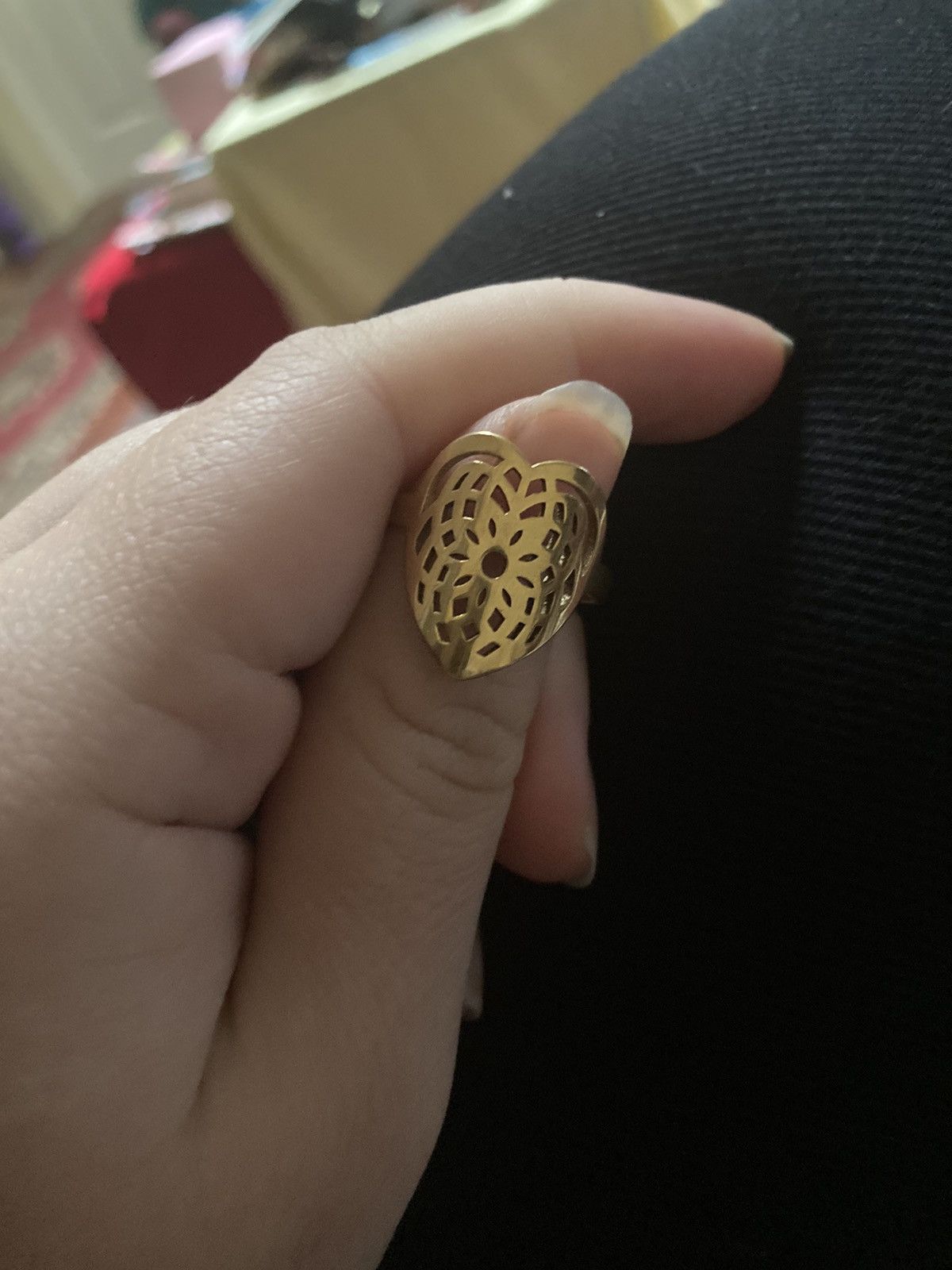 Jewelry 18 karat gold plated stainless steel intricate heart ring Size ONE SIZE - 2 Thumbnail