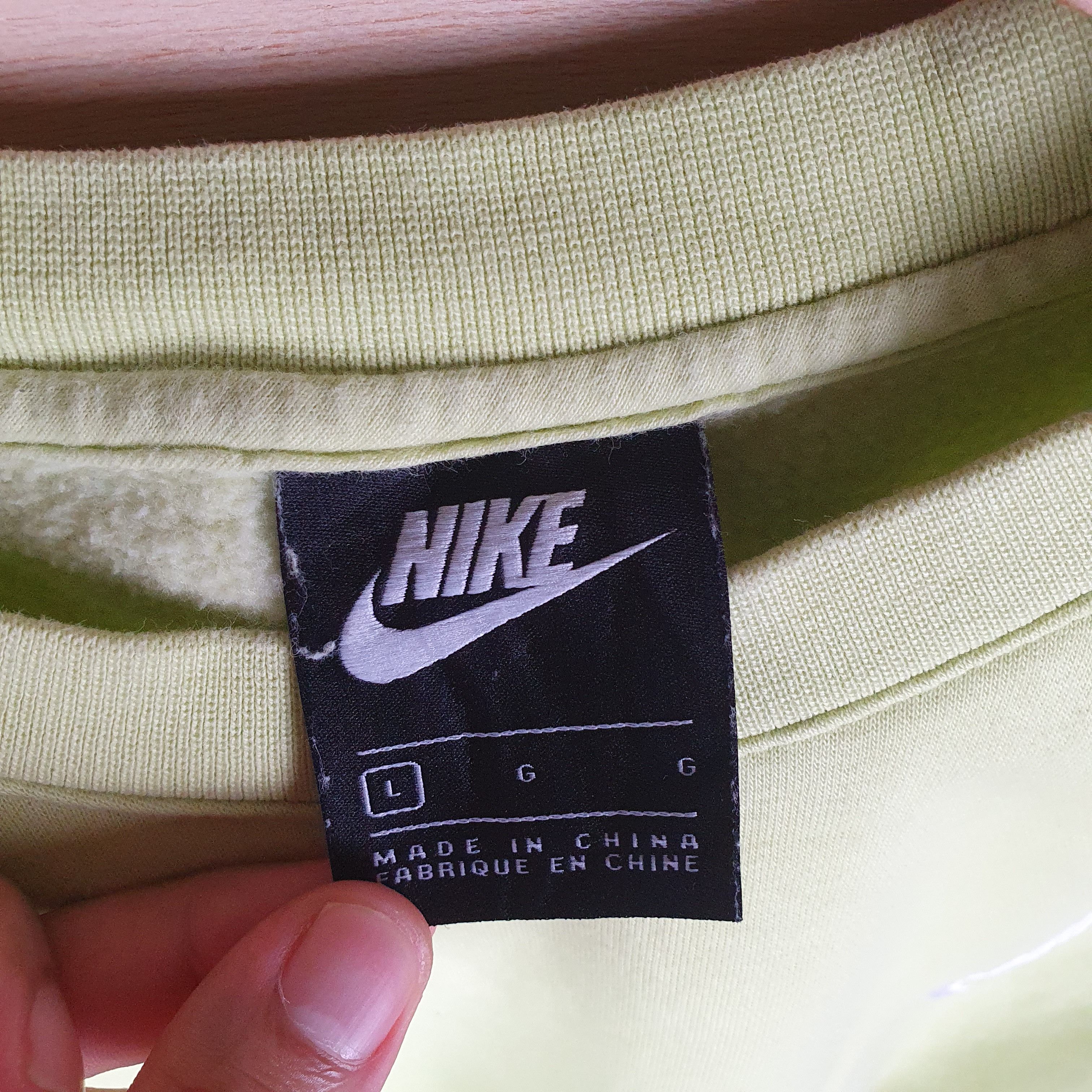 Nike × Vintage SWEATSHIRT NIKE VINTAGE Y2K SMALL SWOOSH Size US L / EU 52-54 / 3 - 4 Thumbnail